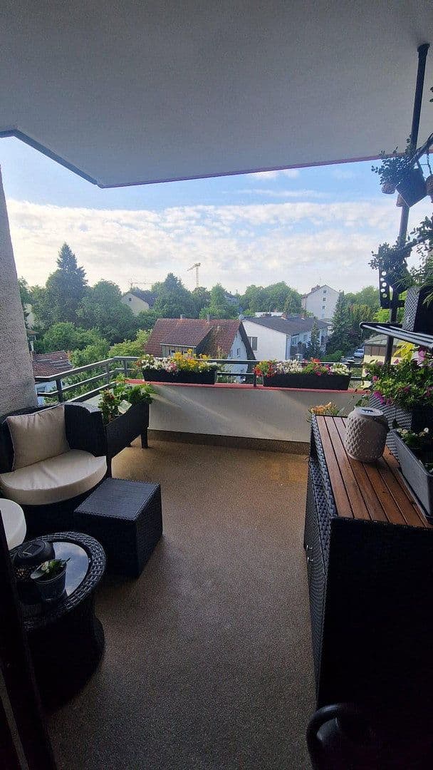Prodej bytu 3+1 83 m², Hanau, Hessen Prodej bytu 3+1 83 m², Hanau, Hessen