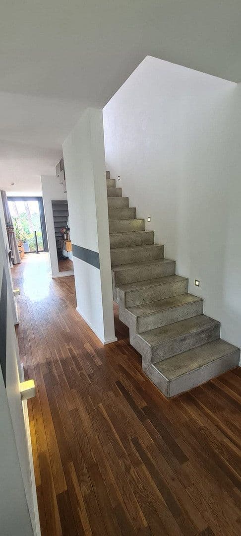Prodej domu 170 m², pozemek 1.047 m², Seevetal, Dolní Sasko Prodej domu 170 m², pozemek 1.047 m², Seevetal, Dolní Sasko