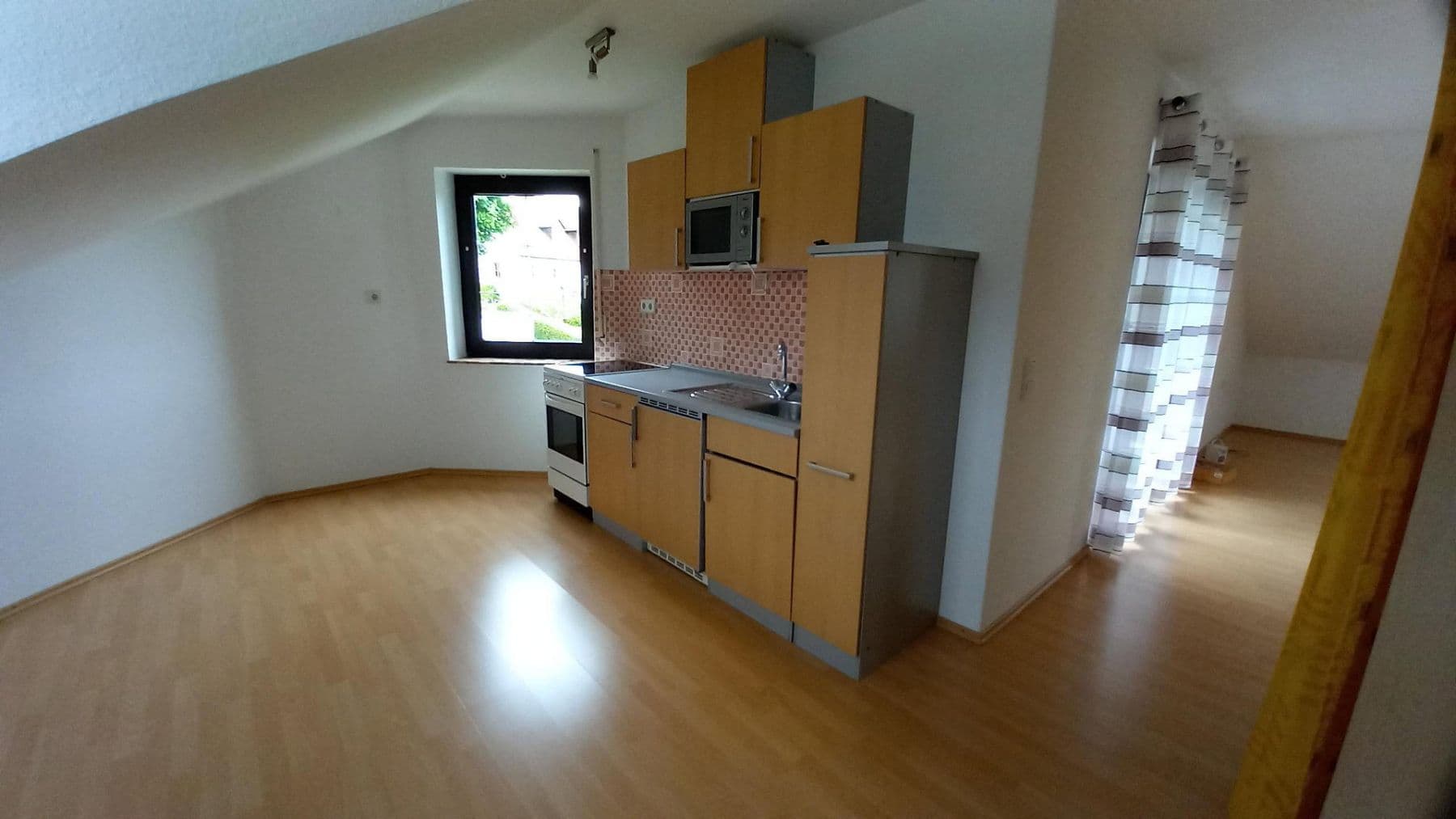 Pronájem bytu 2+1 60 m², Heidenheim, Bavorsko Pronájem bytu 2+1 60 m², Heidenheim, Bavorsko