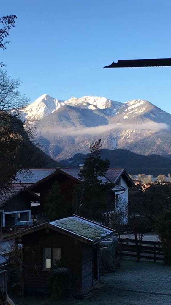 Prodej bytu 2+1 65 m², Hochgernweg 47, Unterwössen, Bavorsko Prodej bytu 2+1 65 m², Hochgernweg 47, Unterwössen, Bavorsko
