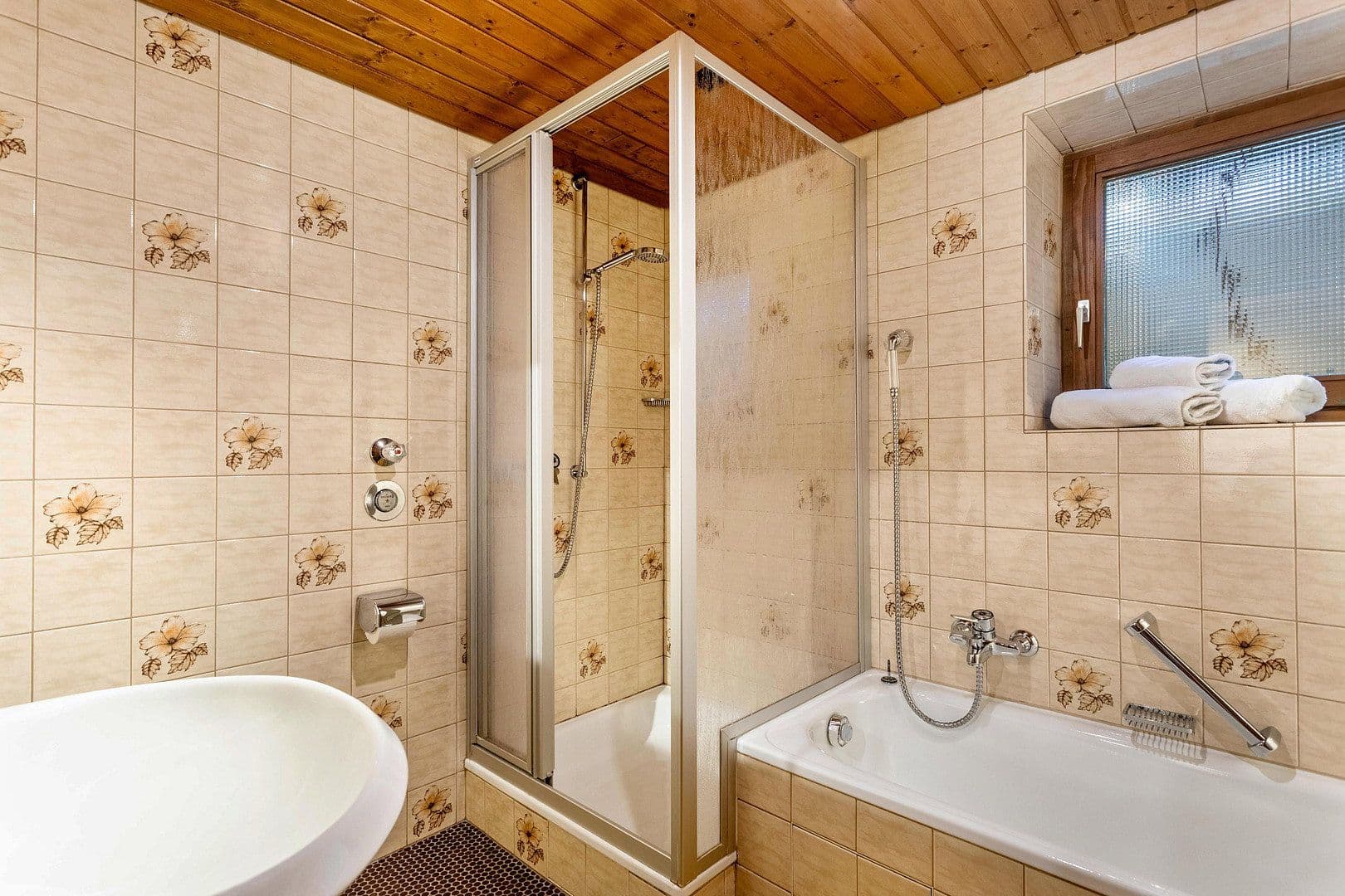 Prodej bytu 2+1 65 m², Hochgernweg 47, Unterwössen, Bavorsko Prodej bytu 2+1 65 m², Hochgernweg 47, Unterwössen, Bavorsko