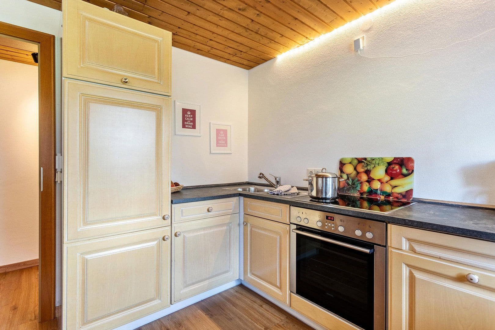 Prodej bytu 2+1 65 m², Hochgernweg 47, Unterwössen, Bavorsko Prodej bytu 2+1 65 m², Hochgernweg 47, Unterwössen, Bavorsko