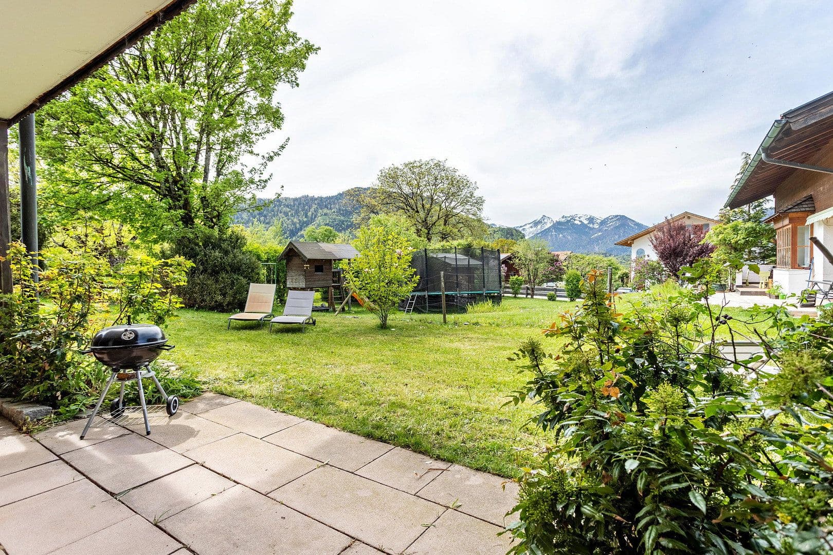 Prodej bytu 2+1 65 m², Hochgernweg 47, Unterwössen, Bavorsko Prodej bytu 2+1 65 m², Hochgernweg 47, Unterwössen, Bavorsko