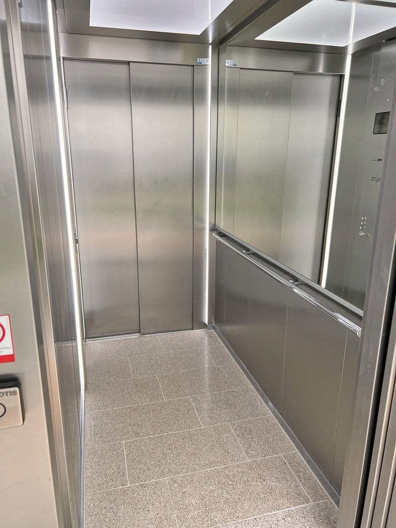 Pronájem bytu 3+1 87 m², Fischerstraße 28h, Zossen, Braniborsko Pronájem bytu 3+1 87 m², Fischerstraße 28h, Zossen, Braniborsko