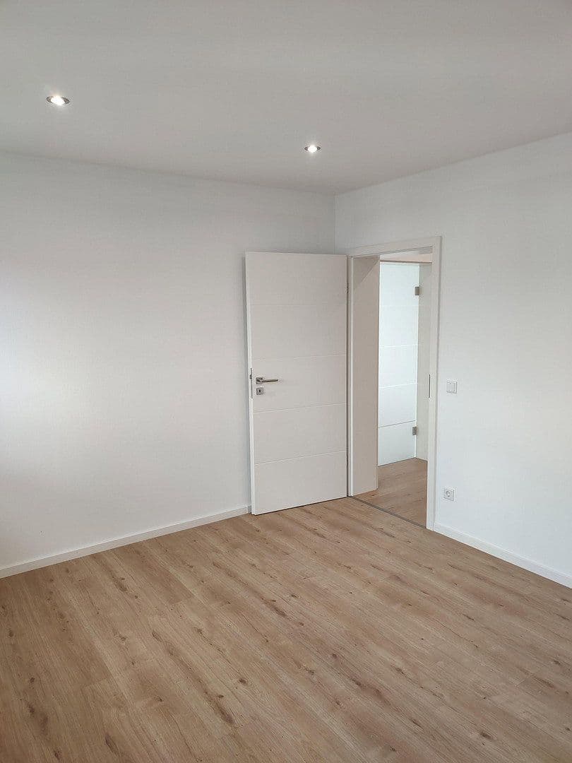 Prodej domu 220 m², pozemek 500 m², Pandurengasse 8, Grafenau, Bavorsko Prodej domu 220 m², pozemek 500 m², Pandurengasse 8, Grafenau, Bavorsko
