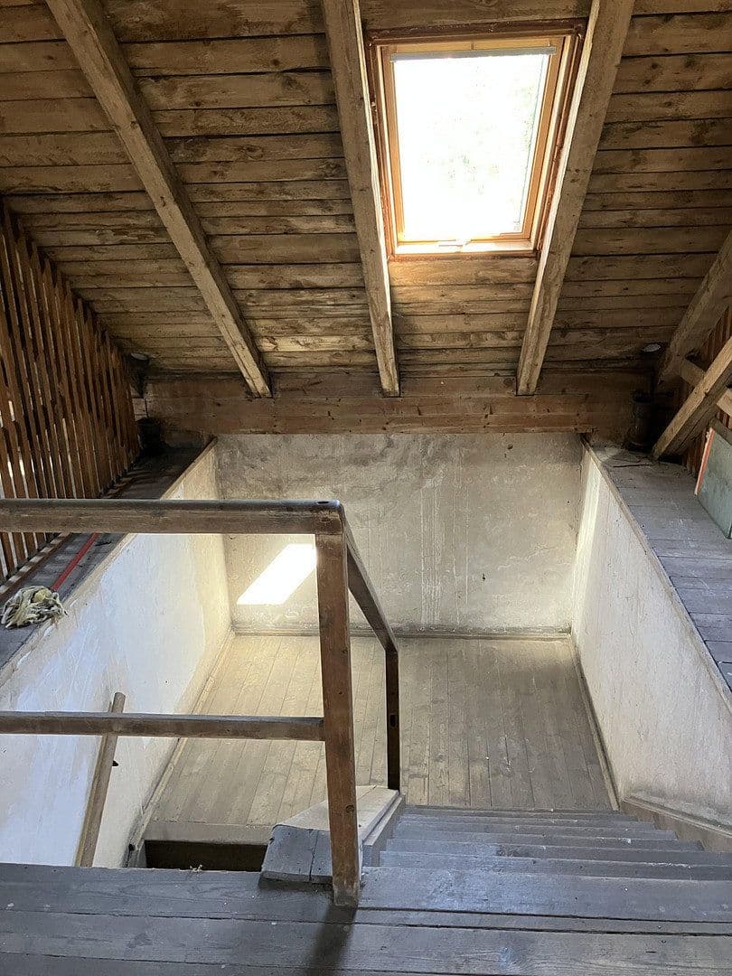 Prodej domu 375 m², pozemek 420 m², Stelzendorferstr. 11, Chemnitz, Sasko Prodej domu 375 m², pozemek 420 m², Stelzendorferstr. 11, Chemnitz, Sasko