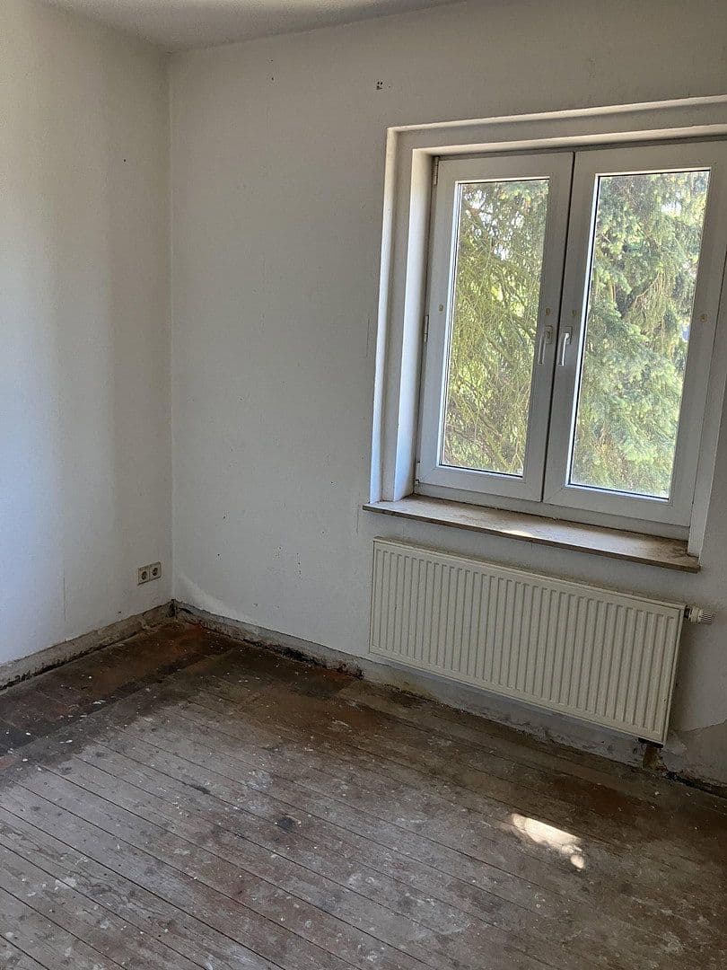 Prodej domu 375 m², pozemek 420 m², Stelzendorferstr. 11, Chemnitz, Sasko Prodej domu 375 m², pozemek 420 m², Stelzendorferstr. 11, Chemnitz, Sasko