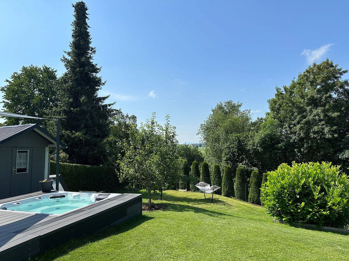 Prodej domu 200 m², pozemek 1.467 m², Wolfertschwenden, Bavorsko Prodej domu 200 m², pozemek 1.467 m², Wolfertschwenden, Bavorsko