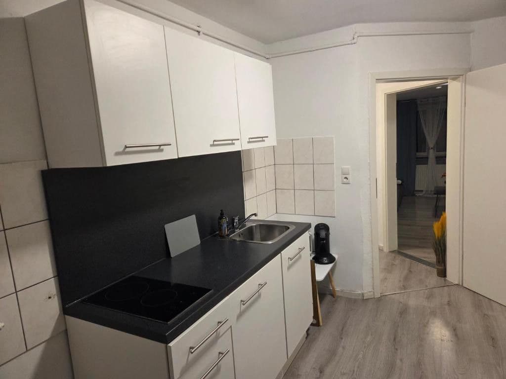 Pronájem bytu 1+1 44 m², Valentin-Bauer-Straße 30, Ludwigshafen am Rhein, Porýní-Falc Pronájem bytu 1+1 44 m², Valentin-Bauer-Straße 30, Ludwigshafen am Rhein, Porýní-Falc