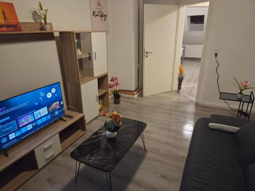 Pronájem bytu 1+1 44 m², Valentin-Bauer-Straße 30, Ludwigshafen am Rhein, Porýní-Falc Pronájem bytu 1+1 44 m², Valentin-Bauer-Straße 30, Ludwigshafen am Rhein, Porýní-Falc