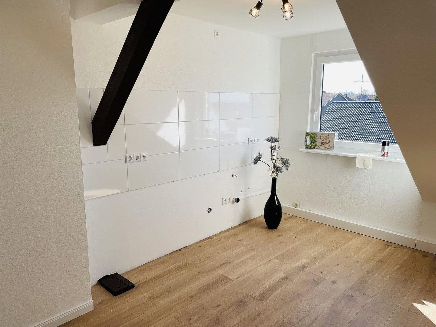 Prodej bytu 4+1 76 m², Südstraße 8, Wolfsburg, Dolní Sasko Prodej bytu 4+1 76 m², Südstraße 8, Wolfsburg, Dolní Sasko