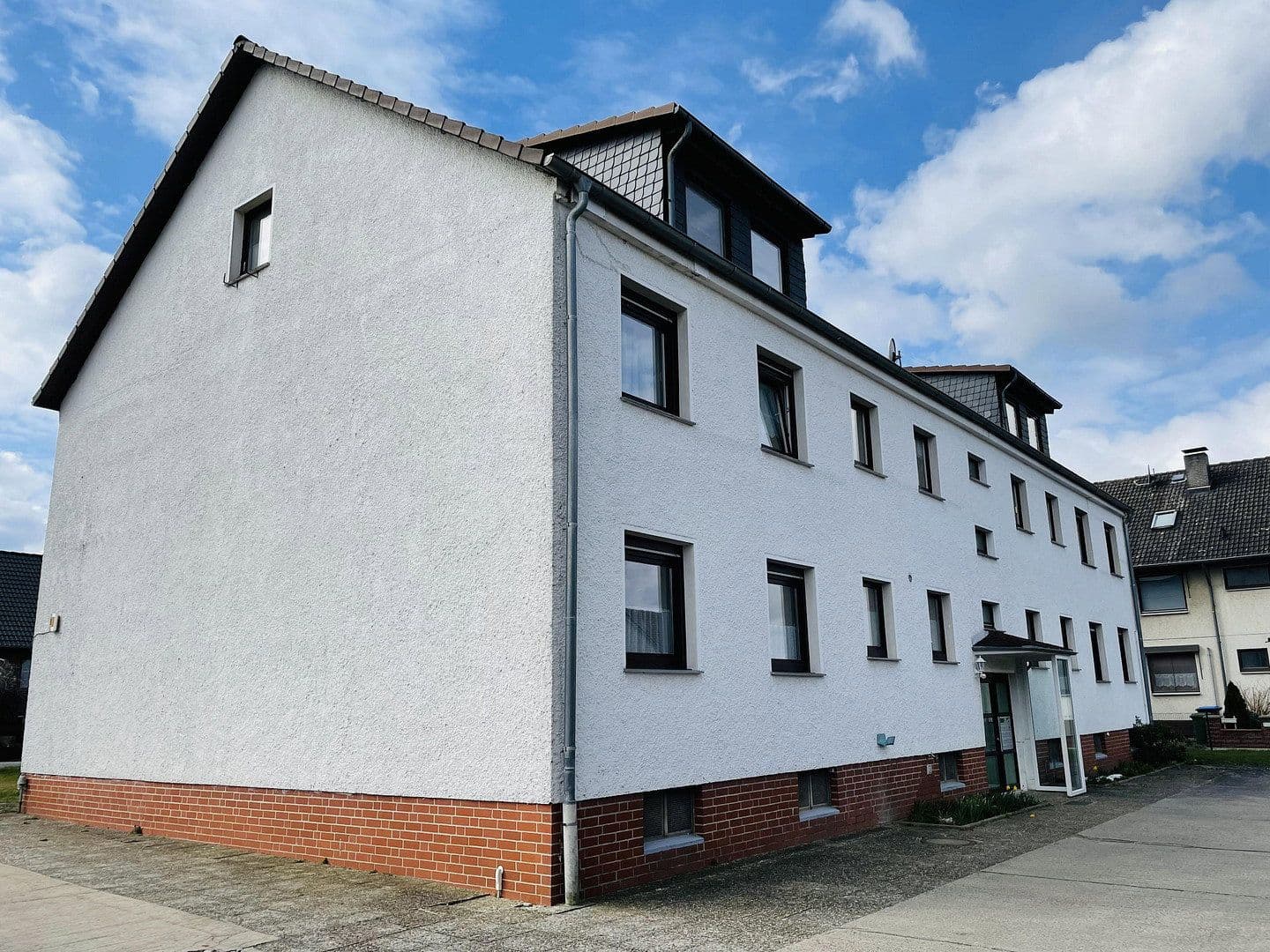 Prodej bytu 4+1 76 m², Südstraße 8, Wolfsburg, Dolní Sasko Prodej bytu 4+1 76 m², Südstraße 8, Wolfsburg, Dolní Sasko