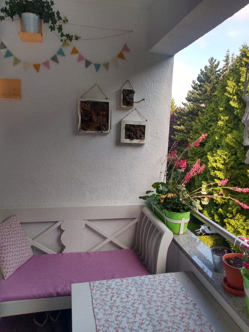 Prodej bytu 3+1 70 m², Köln, Severní Porýní-Vestfálsko Prodej bytu 3+1 70 m², Köln, Severní Porýní-Vestfálsko