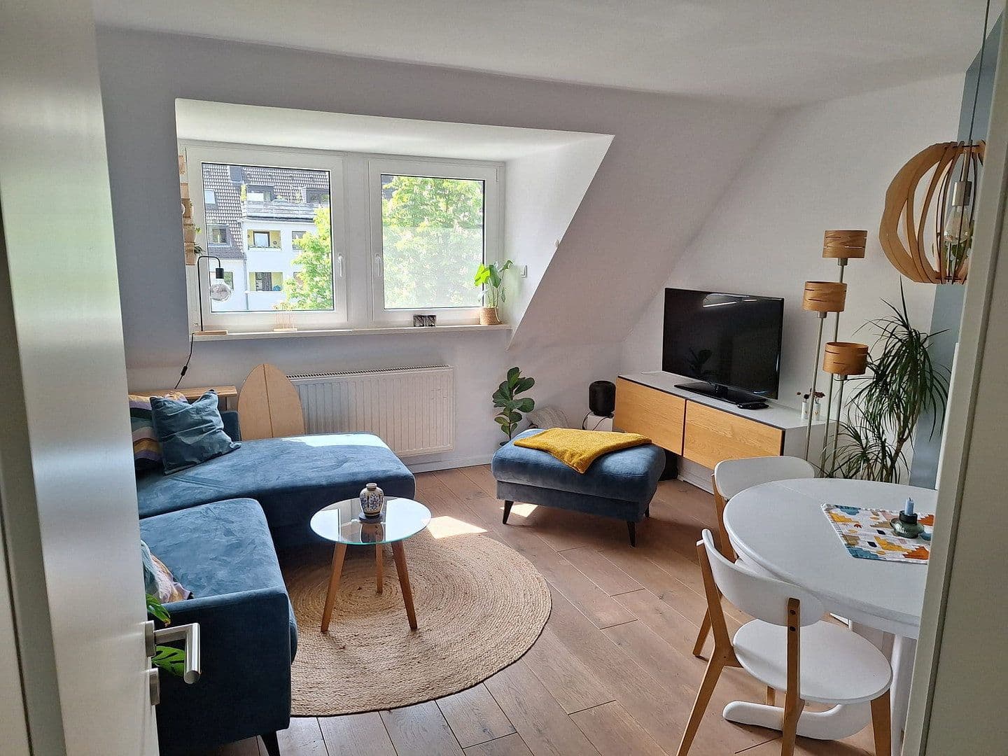 Prodej bytu 3+1 70 m², Köln, Severní Porýní-Vestfálsko Prodej bytu 3+1 70 m², Köln, Severní Porýní-Vestfálsko