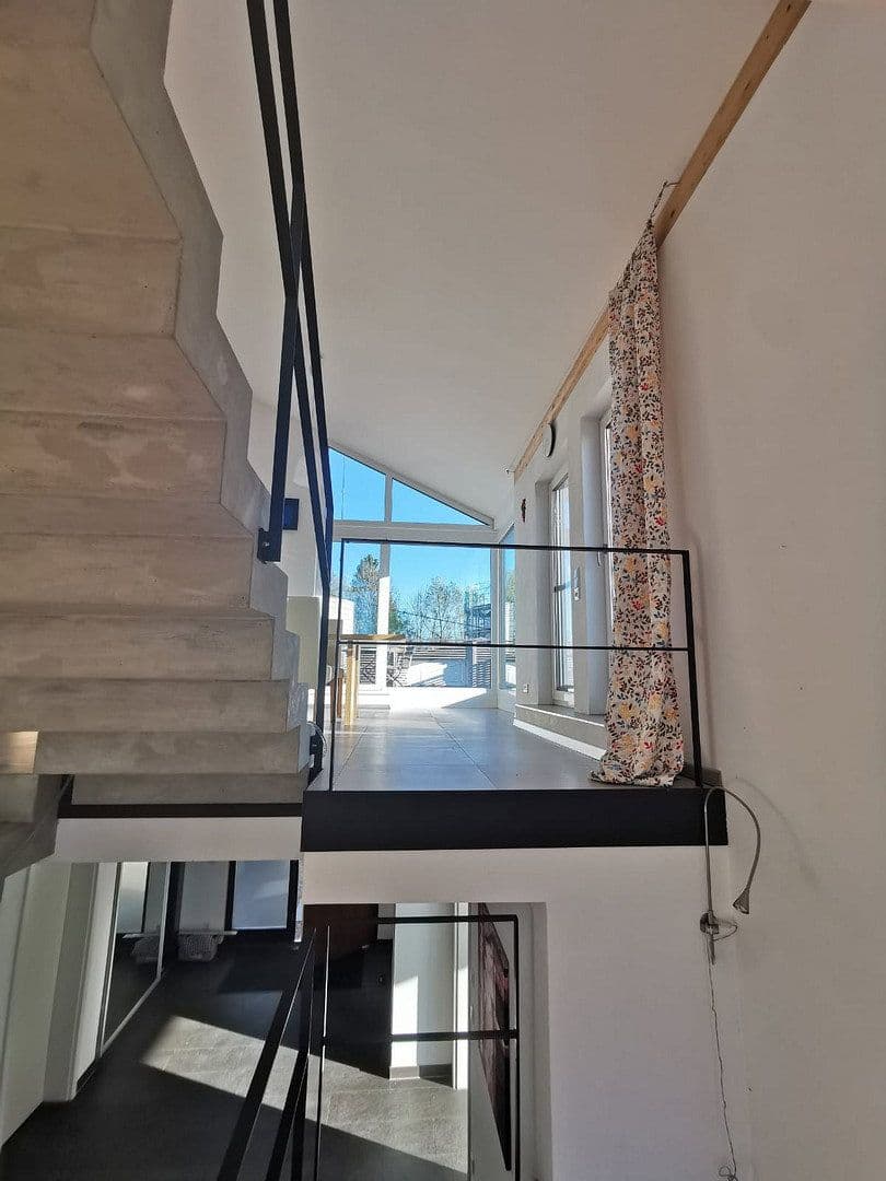 Prodej domu 241 m², pozemek 956 m², Dorfen, Bavorsko Prodej domu 241 m², pozemek 956 m², Dorfen, Bavorsko
