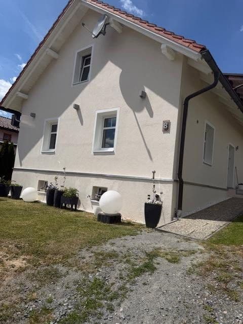 Prodej domu 124 m², pozemek 1.000 m², Pandurengasse 8, Grafenau, Bavorsko Prodej domu 124 m², pozemek 1.000 m², Pandurengasse 8, Grafenau, Bavorsko