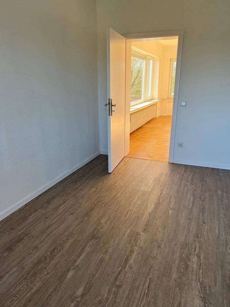 Pronájem bytu 2+1 69 m², Zum Rotenberg 2, Detmold, Severní Porýní-Vestfálsko Pronájem bytu 2+1 69 m², Zum Rotenberg 2, Detmold, Severní Porýní-Vestfálsko