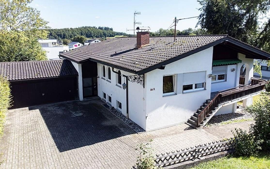 Pronájem bytu 14 m², Am Reutele 16/1, Bad Schussenried, Bádensko-Württembersko Pronájem bytu 14 m², Am Reutele 16/1, Bad Schussenried, Bádensko-Württembersko