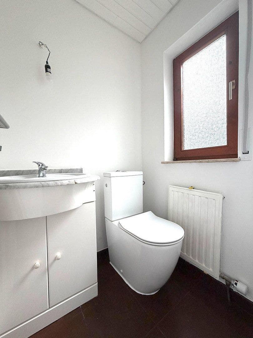 Prodej domu 131 m², pozemek 203 m², Salzachweg 30, Maulbronn, Bádensko-Württembersko Prodej domu 131 m², pozemek 203 m², Salzachweg 30, Maulbronn, Bádensko-Württembersko