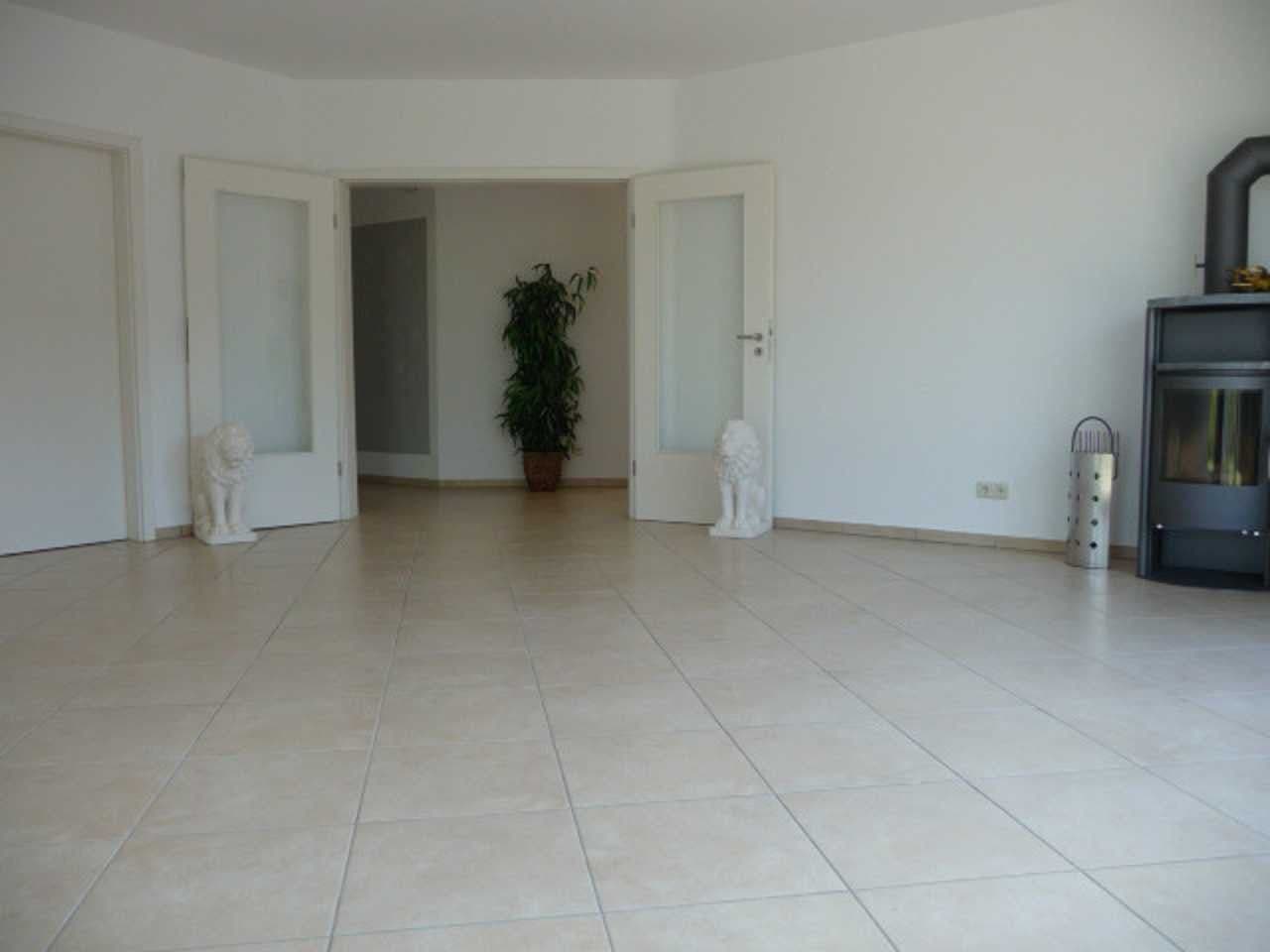 Prodej domu 118 m², pozemek 734 m², Mühbrook, Šlesvicko-Holštýnsko Prodej domu 118 m², pozemek 734 m², Mühbrook, Šlesvicko-Holštýnsko