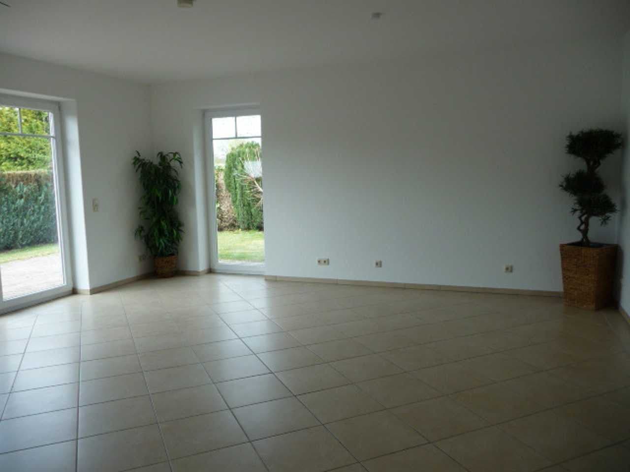 Prodej domu 118 m², pozemek 734 m², Mühbrook, Šlesvicko-Holštýnsko Prodej domu 118 m², pozemek 734 m², Mühbrook, Šlesvicko-Holštýnsko
