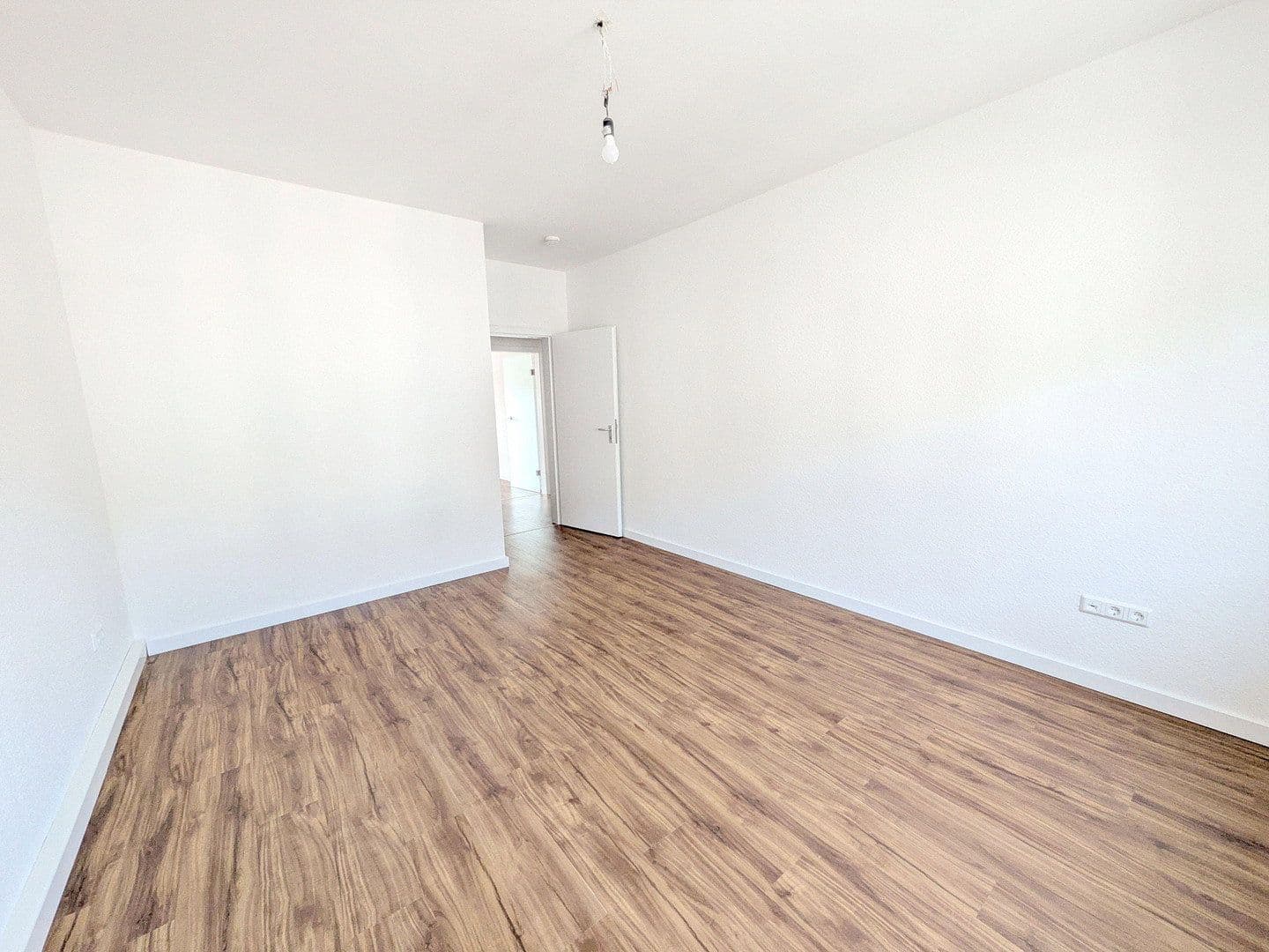 Pronájem bytu 3+1 60 m², Wenkerstr. 11, Dortmund, Severní Porýní-Vestfálsko Pronájem bytu 3+1 60 m², Wenkerstr. 11, Dortmund, Severní Porýní-Vestfálsko