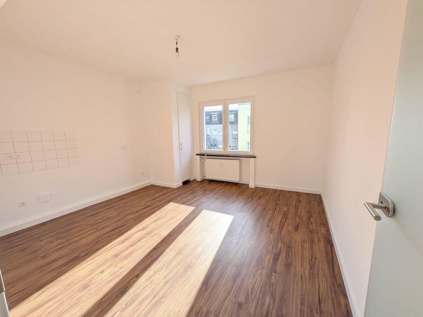 Pronájem bytu 3+1 60 m², Wenkerstr. 11, Dortmund, Severní Porýní-Vestfálsko Pronájem bytu 3+1 60 m², Wenkerstr. 11, Dortmund, Severní Porýní-Vestfálsko