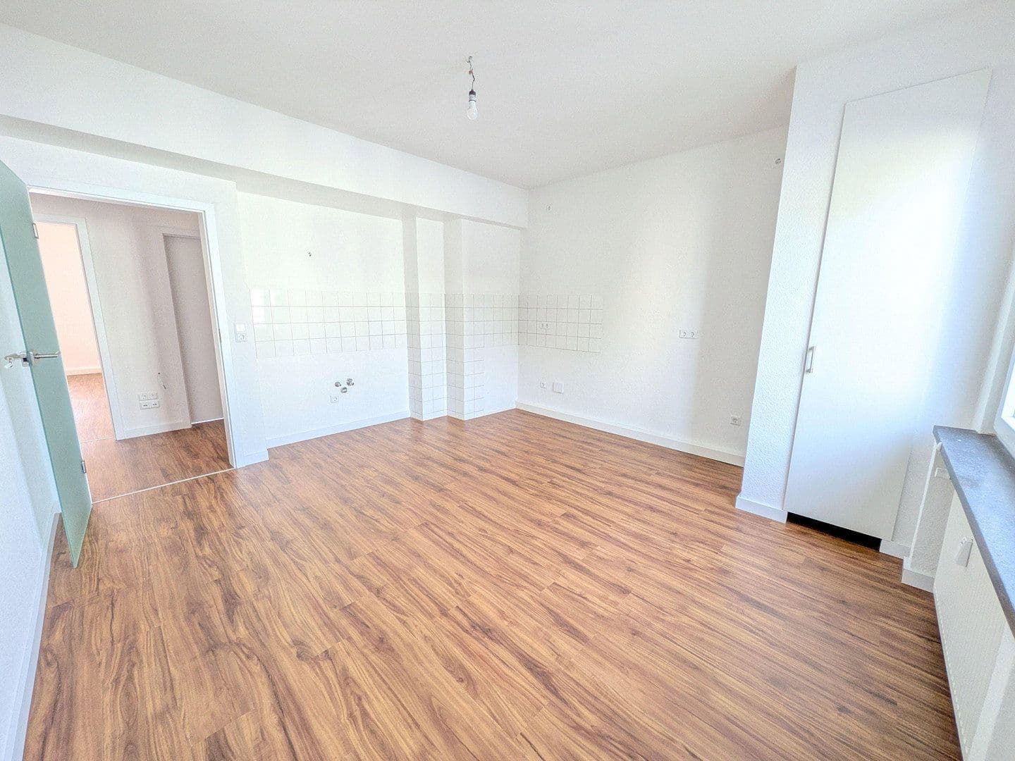 Pronájem bytu 3+1 60 m², Wenkerstr. 11, Dortmund, Severní Porýní-Vestfálsko Pronájem bytu 3+1 60 m², Wenkerstr. 11, Dortmund, Severní Porýní-Vestfálsko