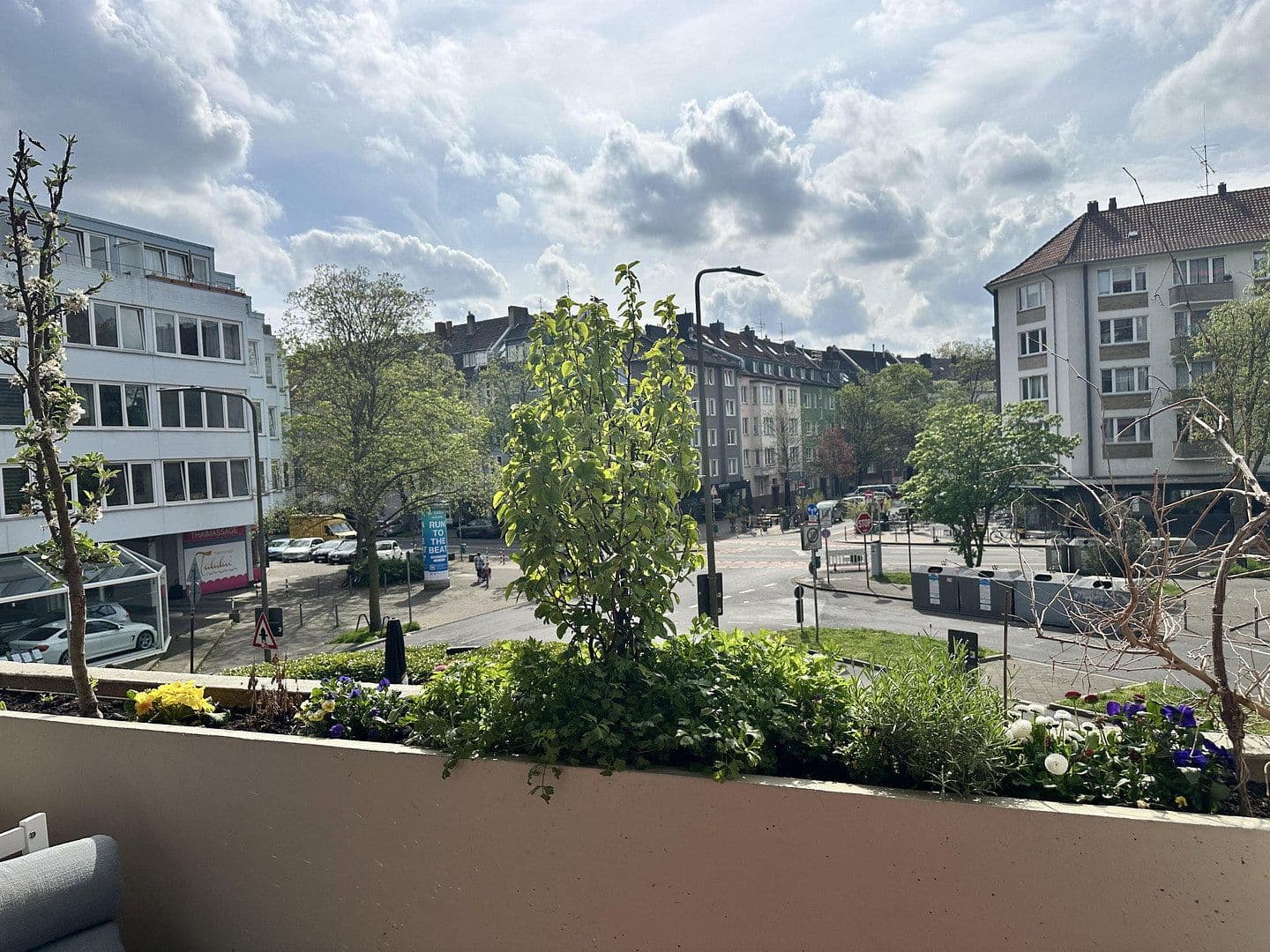 Prodej bytu 3+kk 93 m², Glocken str. 24, Düsseldorf, Severní Porýní-Vestfálsko Prodej bytu 3+kk 93 m², Glocken str. 24, Düsseldorf, Severní Porýní-Vestfálsko