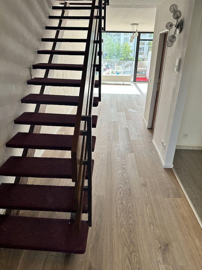 Prodej bytu 3+kk 93 m², Glocken str. 24, Düsseldorf, Severní Porýní-Vestfálsko Prodej bytu 3+kk 93 m², Glocken str. 24, Düsseldorf, Severní Porýní-Vestfálsko