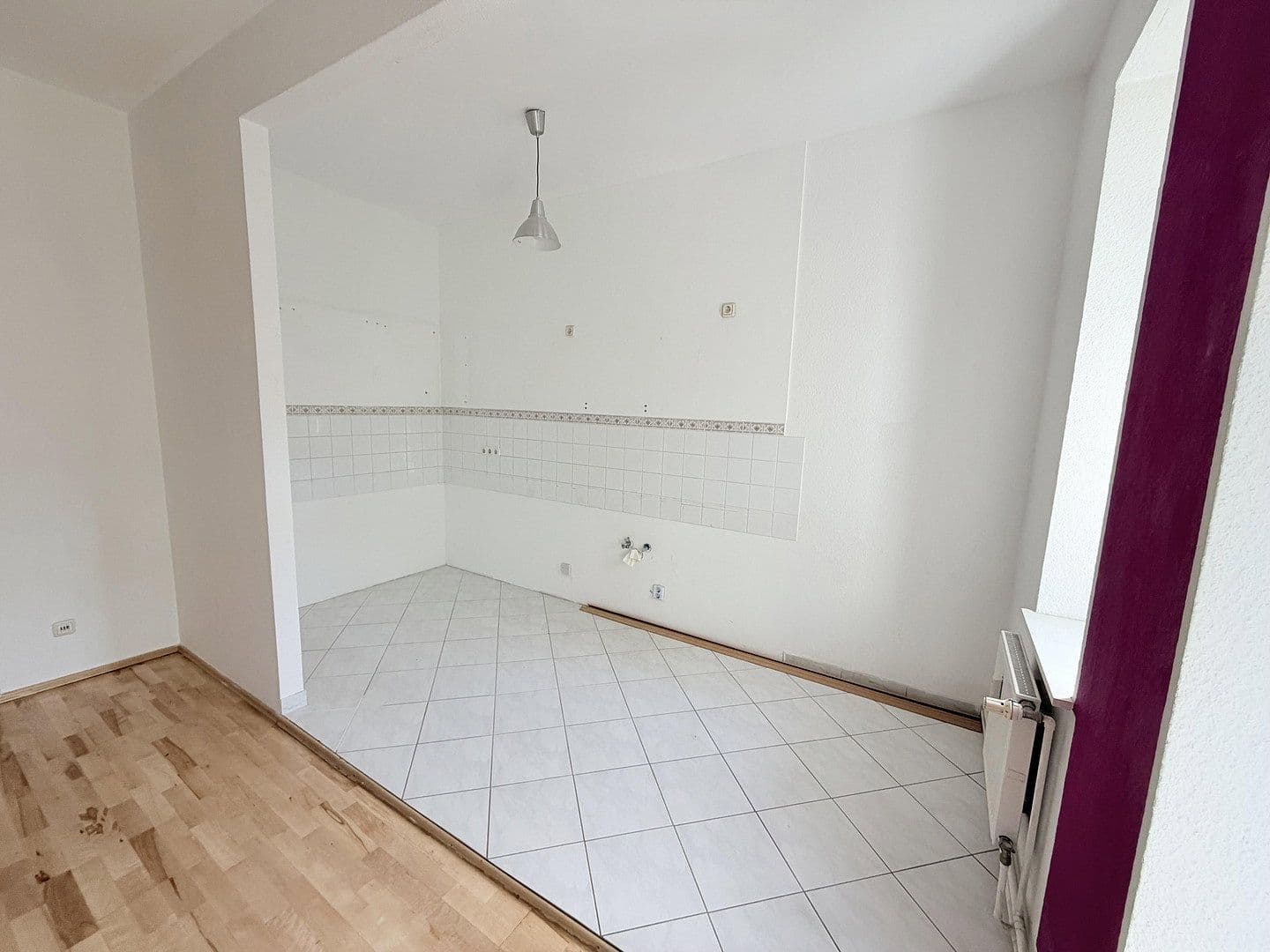 Prodej bytu 2+1 70 m², Schnellerstraße 54, Berlin, Berlín Prodej bytu 2+1 70 m², Schnellerstraße 54, Berlin, Berlín