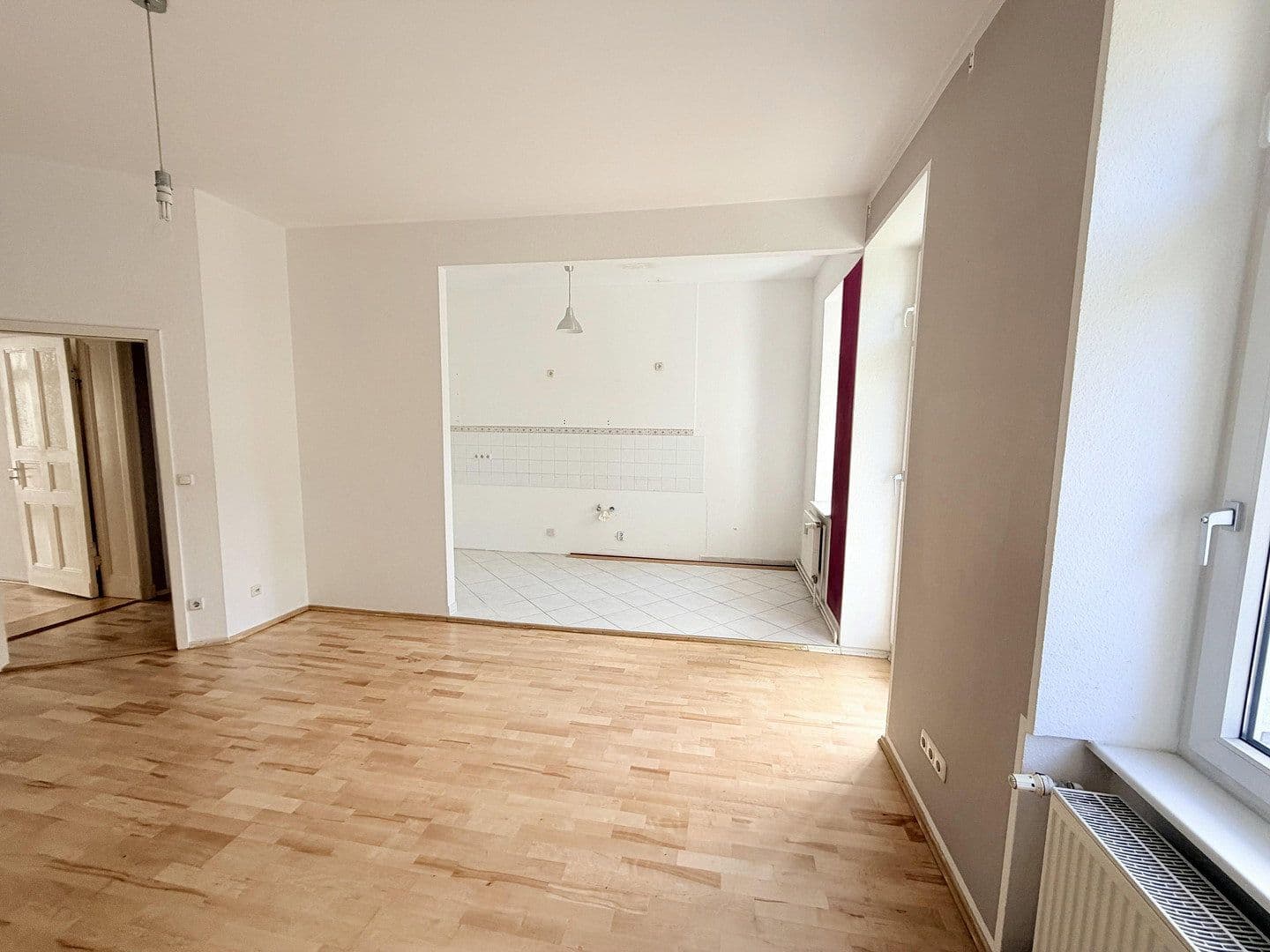 Prodej bytu 2+1 70 m², Schnellerstraße 54, Berlin, Berlín Prodej bytu 2+1 70 m², Schnellerstraße 54, Berlin, Berlín