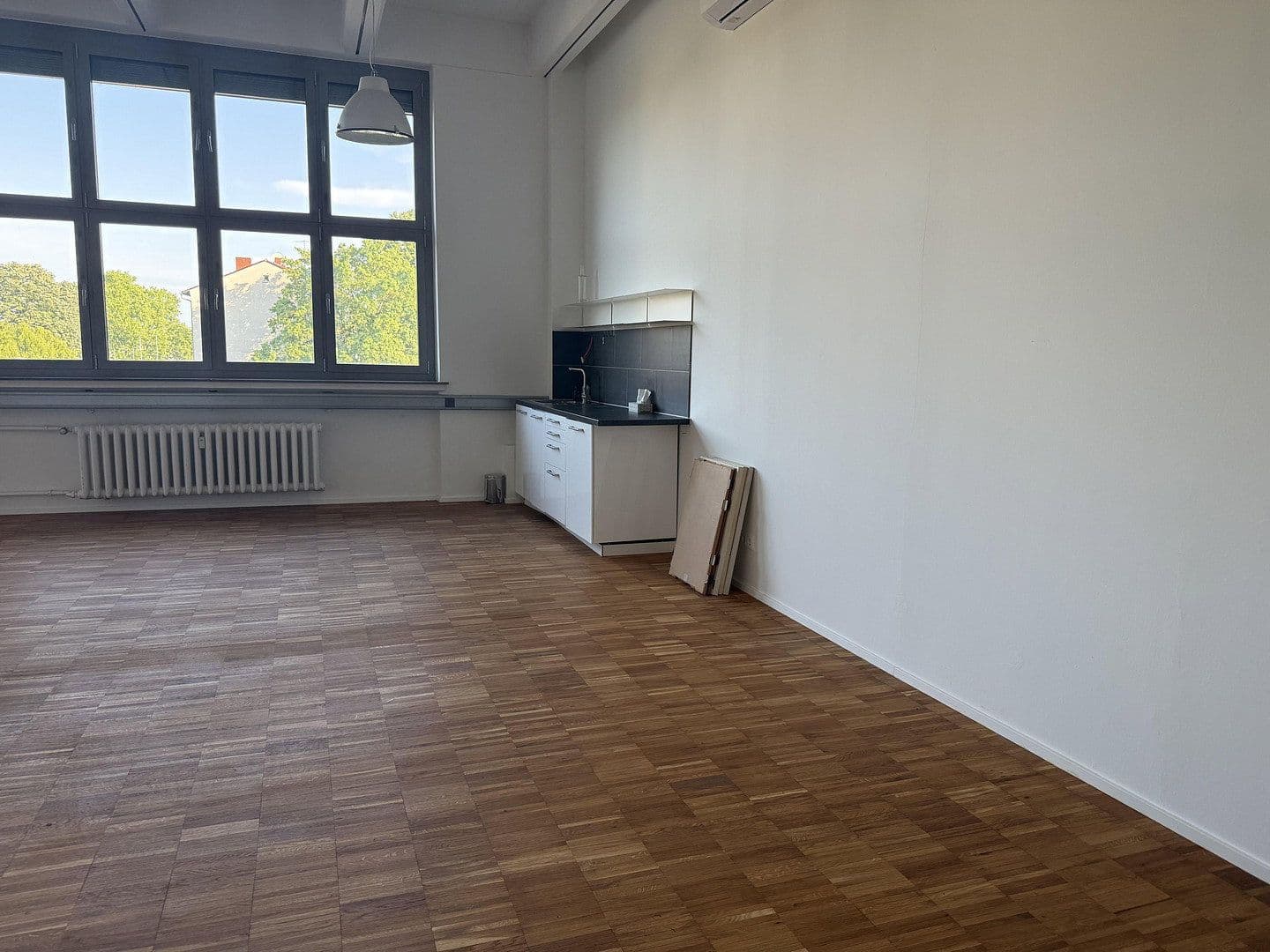 Pronájem kanceláře 77 m², Cassellastraße, 30-32, Frankfurt (Main) - Fechenheim, Hessen Pronájem kanceláře 77 m², Cassellastraße, 30-32, Frankfurt (Main) - Fechenheim, Hessen