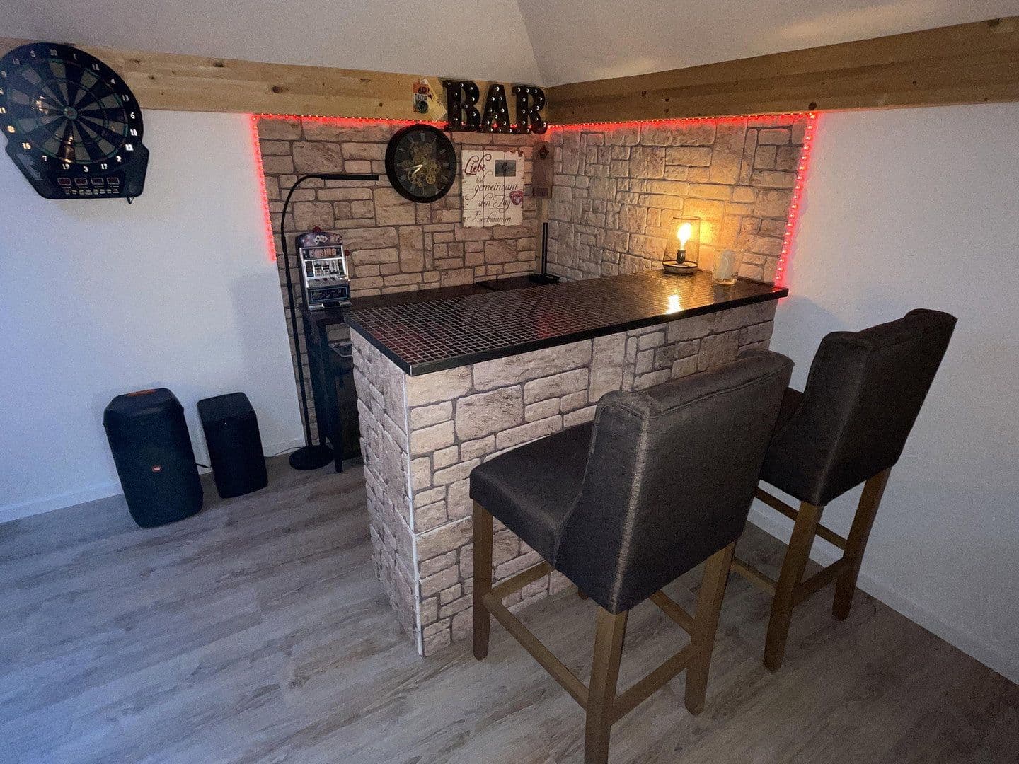Prodej domu 220 m², pozemek 741 m², Wutöschingen, Bádensko-Württembersko Prodej domu 220 m², pozemek 741 m², Wutöschingen, Bádensko-Württembersko