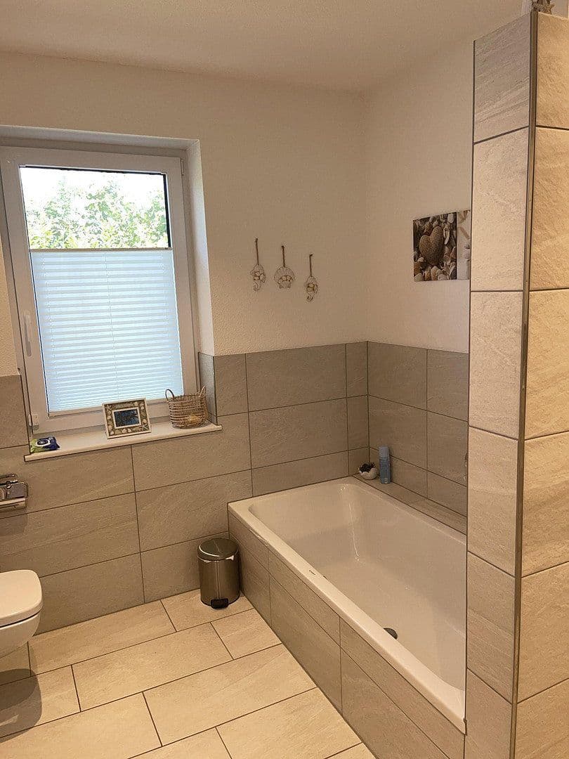 Prodej domu 220 m², pozemek 741 m², Wutöschingen, Bádensko-Württembersko Prodej domu 220 m², pozemek 741 m², Wutöschingen, Bádensko-Württembersko