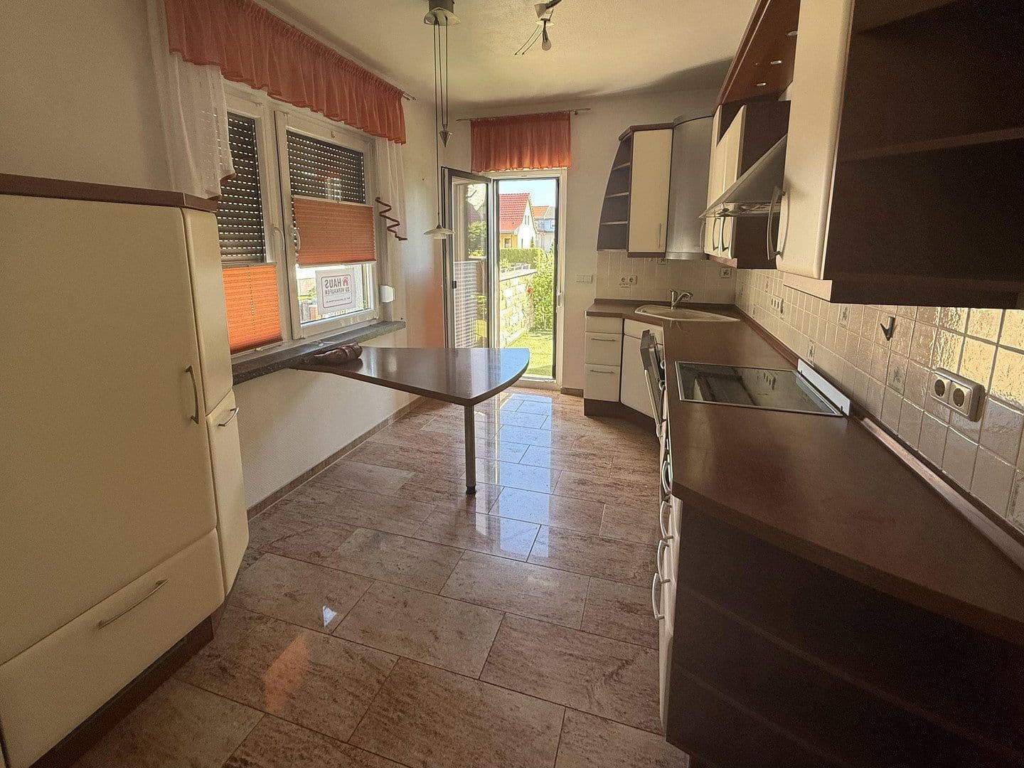 Prodej domu 110 m², pozemek 625 m², Burg, Sasko-Anhaltsko Prodej domu 110 m², pozemek 625 m², Burg, Sasko-Anhaltsko