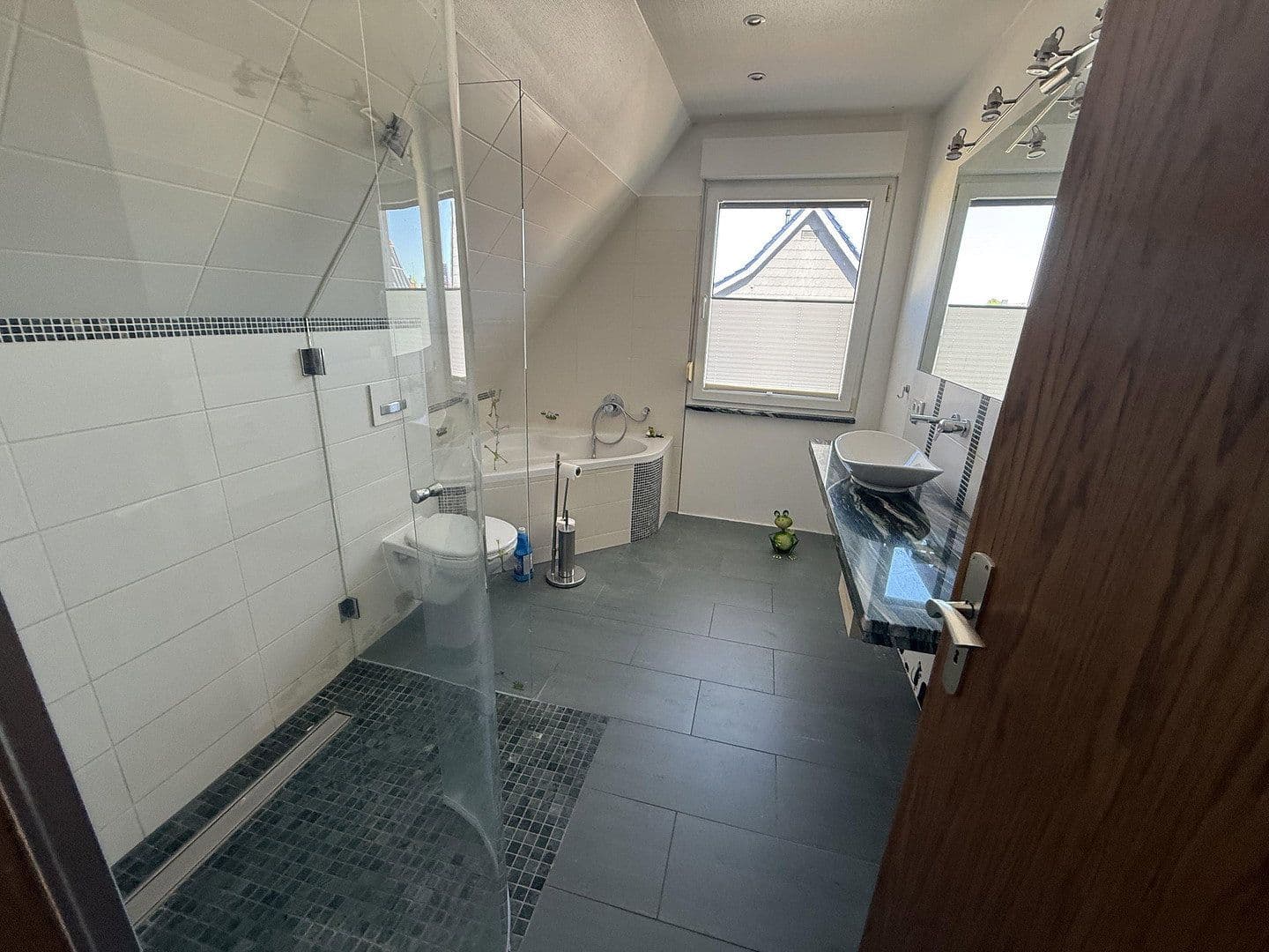 Prodej domu 110 m², pozemek 625 m², Burg, Sasko-Anhaltsko Prodej domu 110 m², pozemek 625 m², Burg, Sasko-Anhaltsko