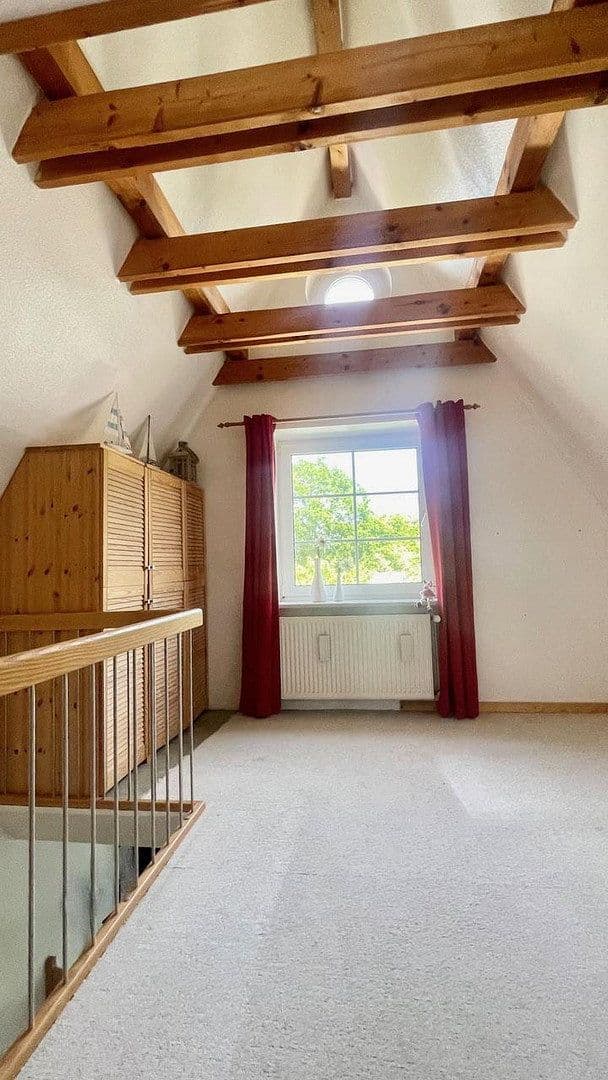Prodej domu 250 m², pozemek 440 m², Reinfeld, Šlesvicko-Holštýnsko Prodej domu 250 m², pozemek 440 m², Reinfeld, Šlesvicko-Holštýnsko