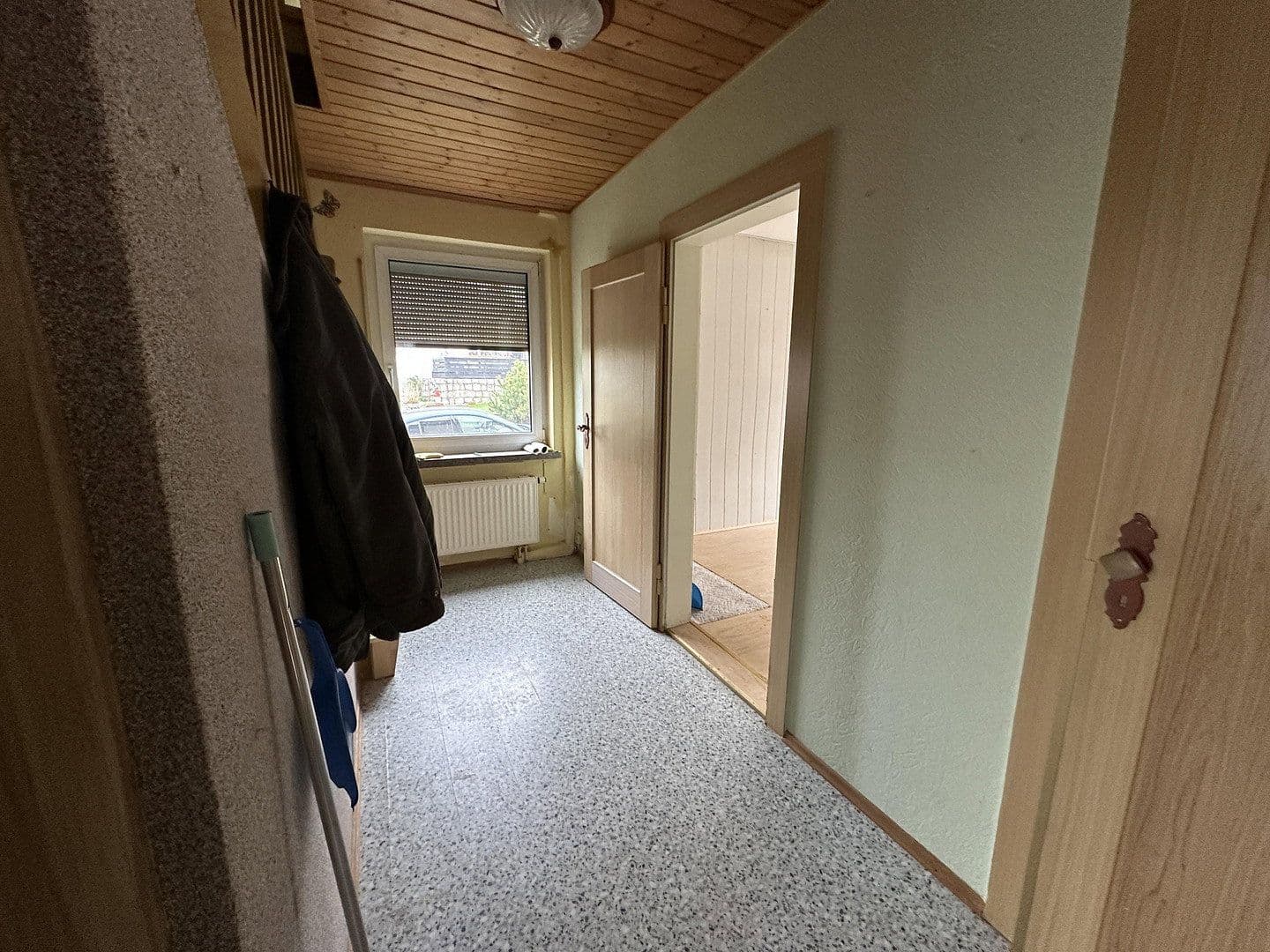 Prodej domu 90 m², pozemek 823 m², Chemnitz OT Schönau, Sasko Prodej domu 90 m², pozemek 823 m², Chemnitz OT Schönau, Sasko
