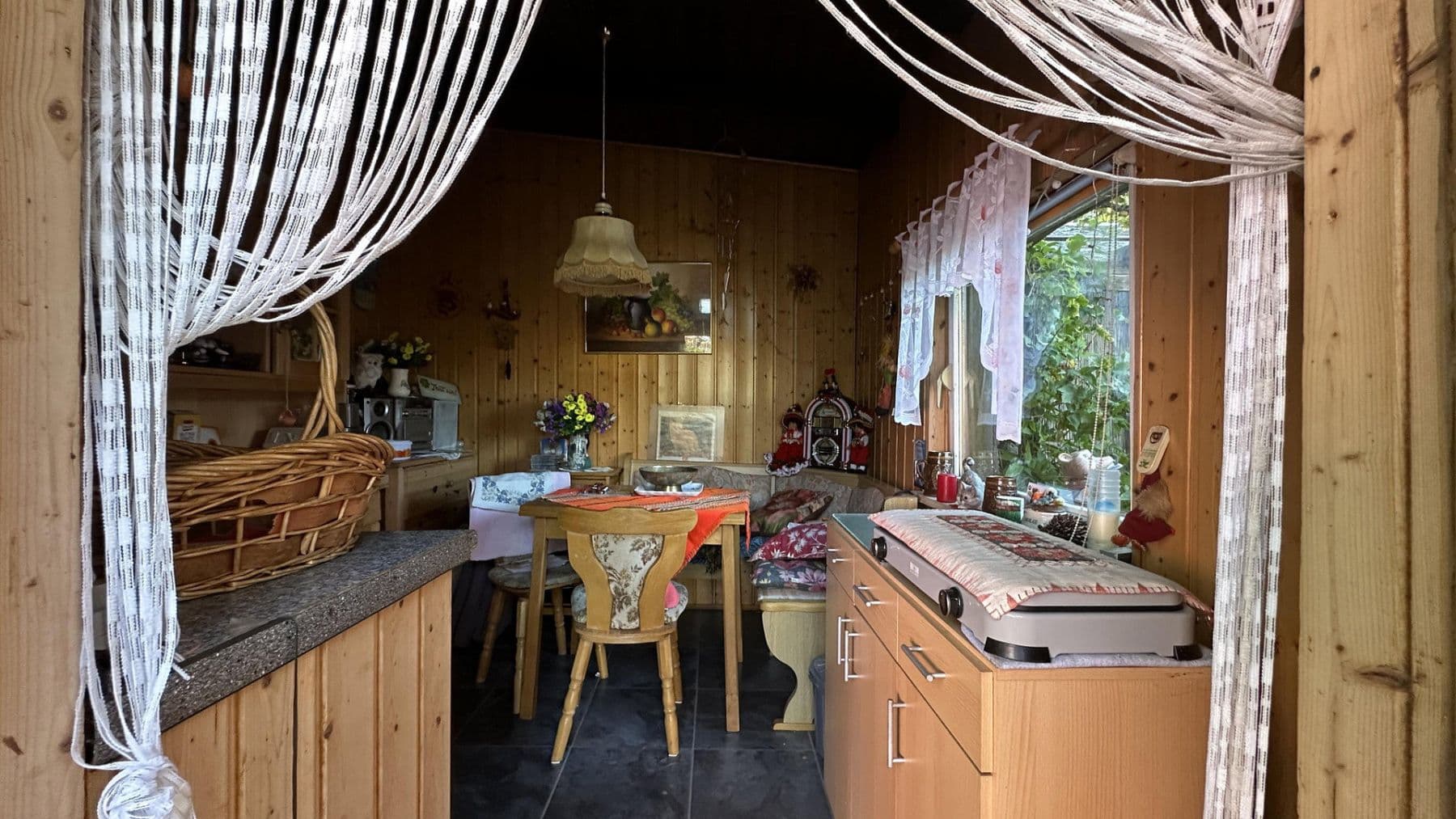 Prodej domu 90 m², pozemek 823 m², Chemnitz OT Schönau, Sasko Prodej domu 90 m², pozemek 823 m², Chemnitz OT Schönau, Sasko