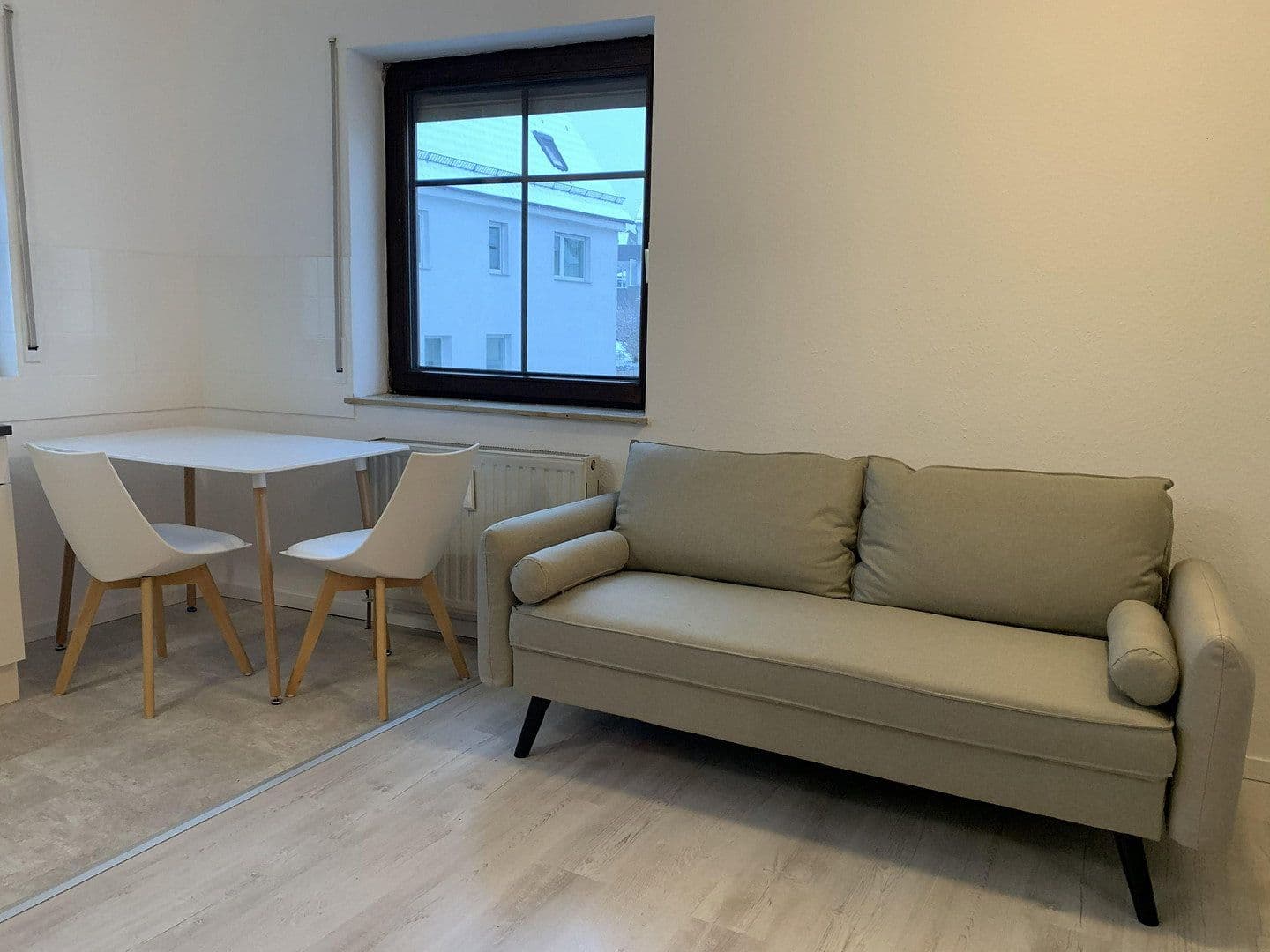 Pronájem bytu 1+1 26 m², Ludwigsburg, Bádensko-Württembersko Pronájem bytu 1+1 26 m², Ludwigsburg, Bádensko-Württembersko