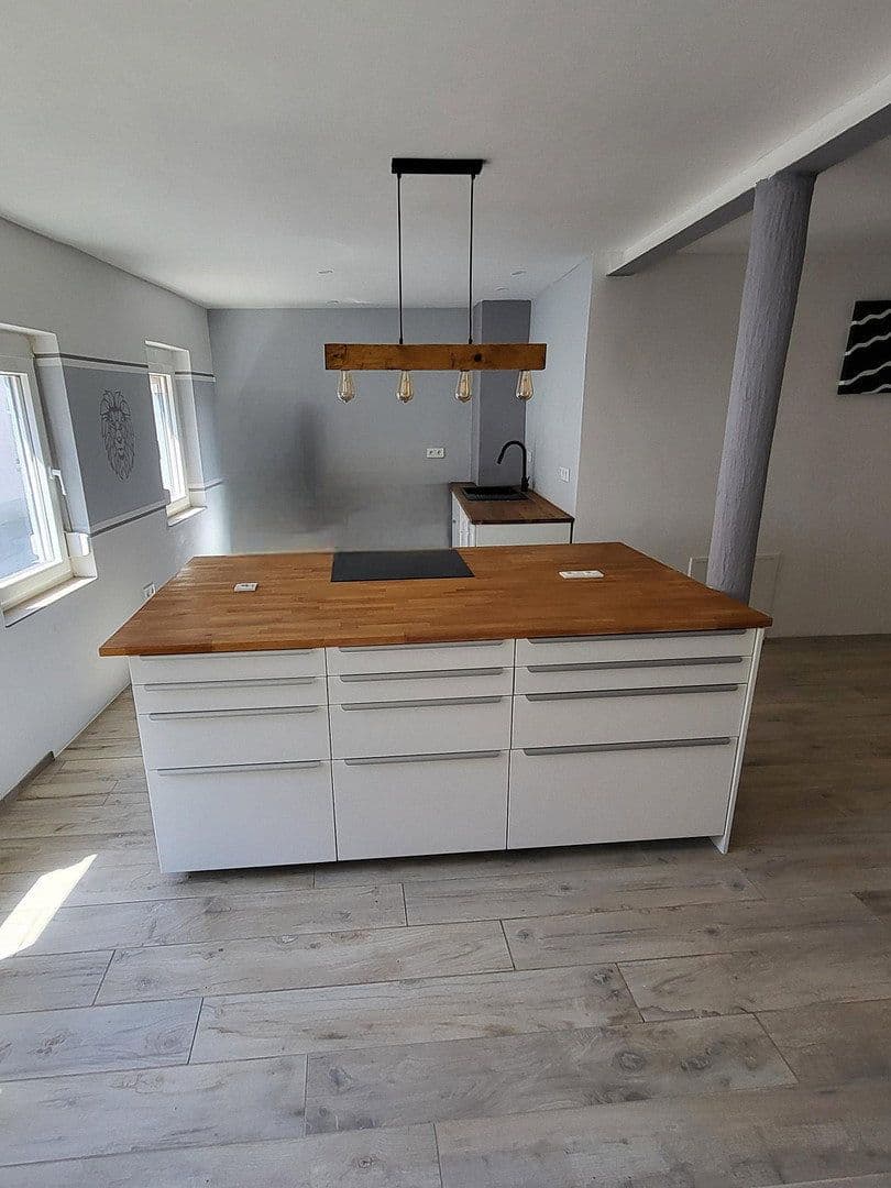 Prodej domu 171 m², pozemek 203 m², Walldorf, Bádensko-Württembersko Prodej domu 171 m², pozemek 203 m², Walldorf, Bádensko-Württembersko