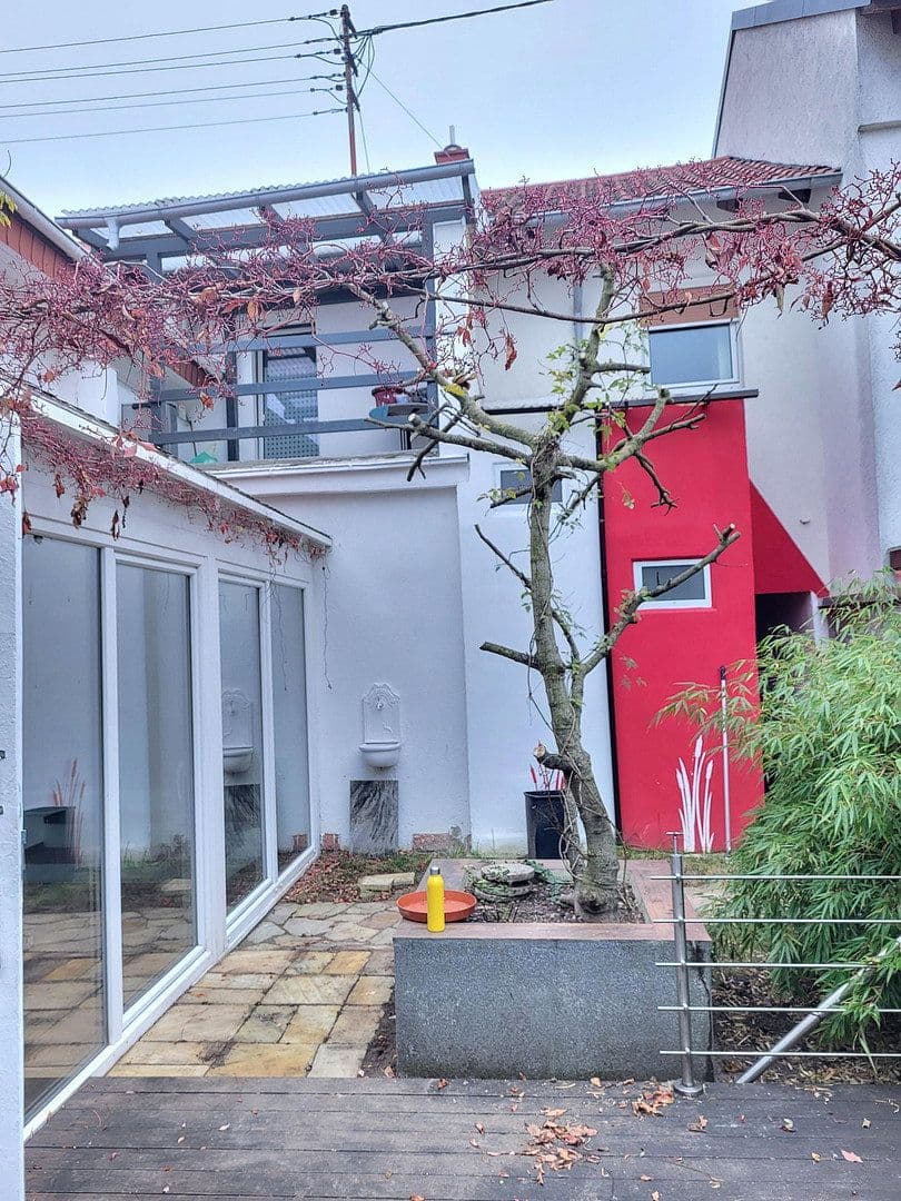 Prodej domu 171 m², pozemek 203 m², Walldorf, Bádensko-Württembersko Prodej domu 171 m², pozemek 203 m², Walldorf, Bádensko-Württembersko