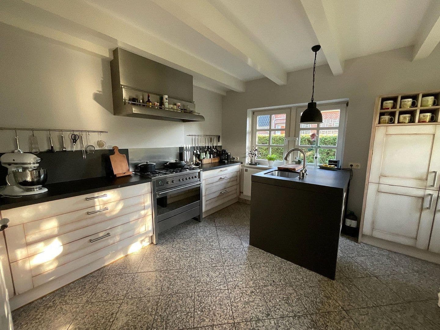 Prodej domu 140 m², pozemek 800 m², Norderstedt, Šlesvicko-Holštýnsko Prodej domu 140 m², pozemek 800 m², Norderstedt, Šlesvicko-Holštýnsko