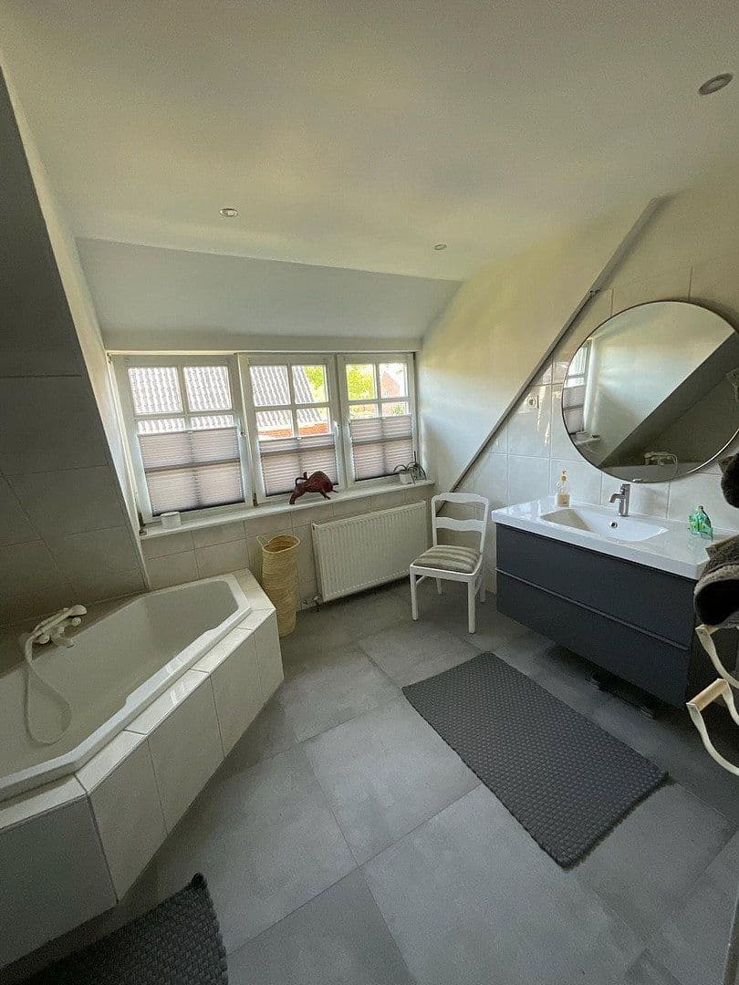 Prodej domu 140 m², pozemek 800 m², Norderstedt, Šlesvicko-Holštýnsko Prodej domu 140 m², pozemek 800 m², Norderstedt, Šlesvicko-Holštýnsko