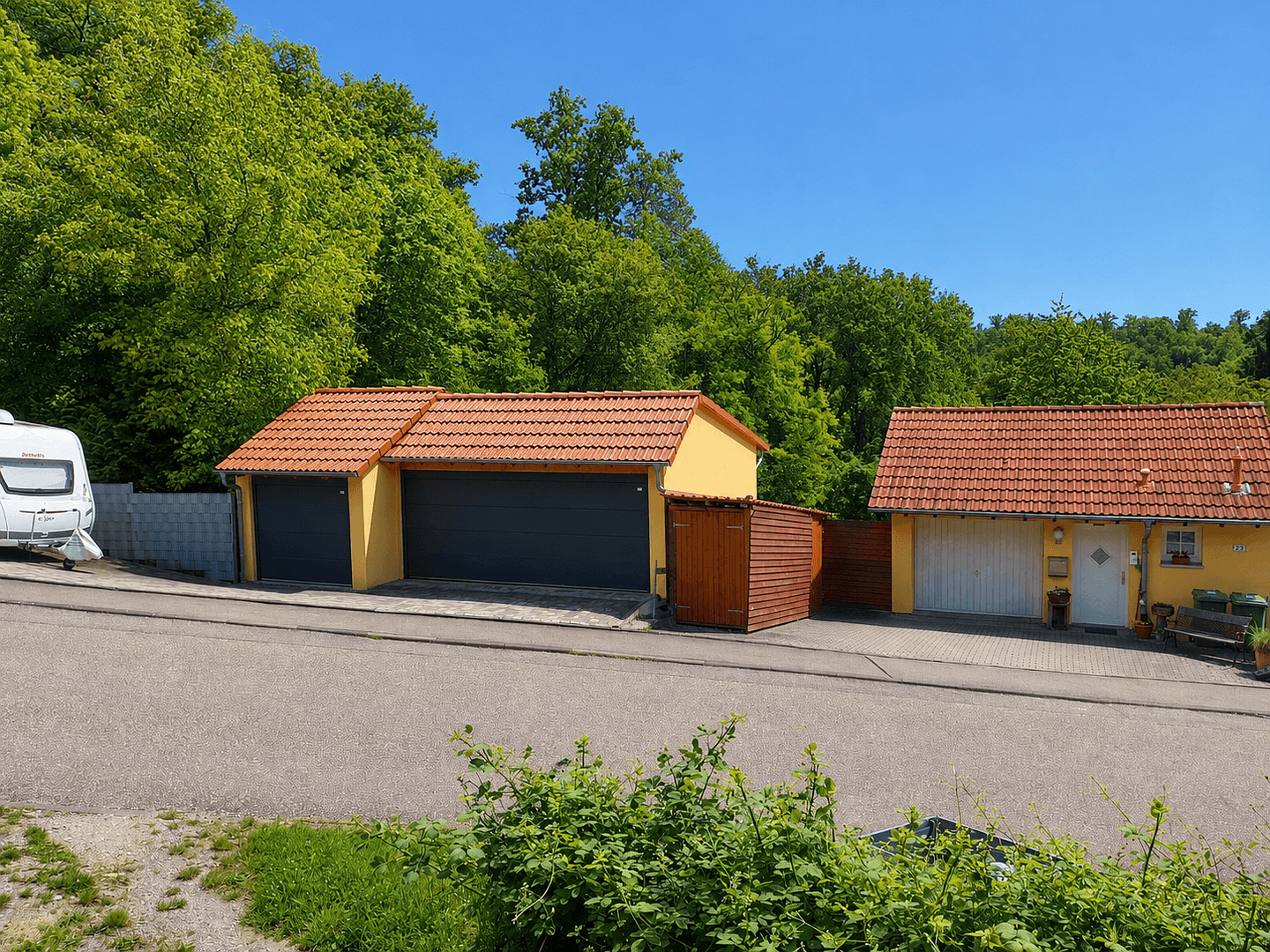 Prodej domu 158 m², pozemek 970 m², Kämpfelbach, Bádensko-Württembersko Prodej domu 158 m², pozemek 970 m², Kämpfelbach, Bádensko-Württembersko
