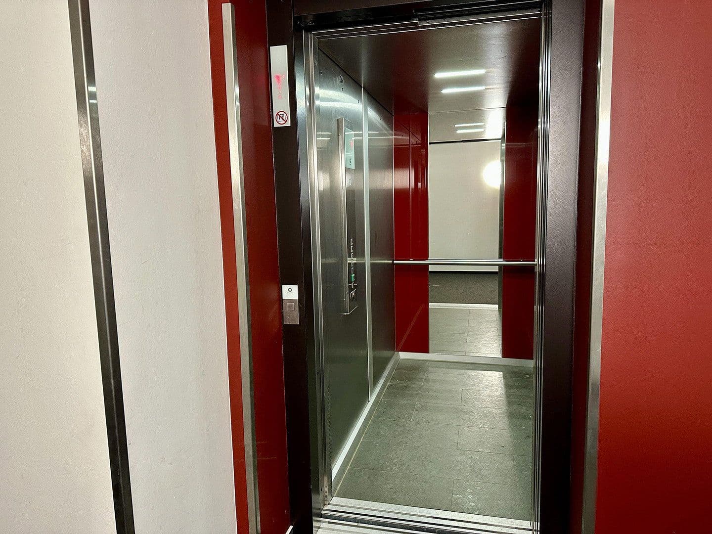 Prodej bytu 2+1 62 m², Jürgen-Töpfer-Straße 111, Hamburg, Hamburg Prodej bytu 2+1 62 m², Jürgen-Töpfer-Straße 111, Hamburg, Hamburg