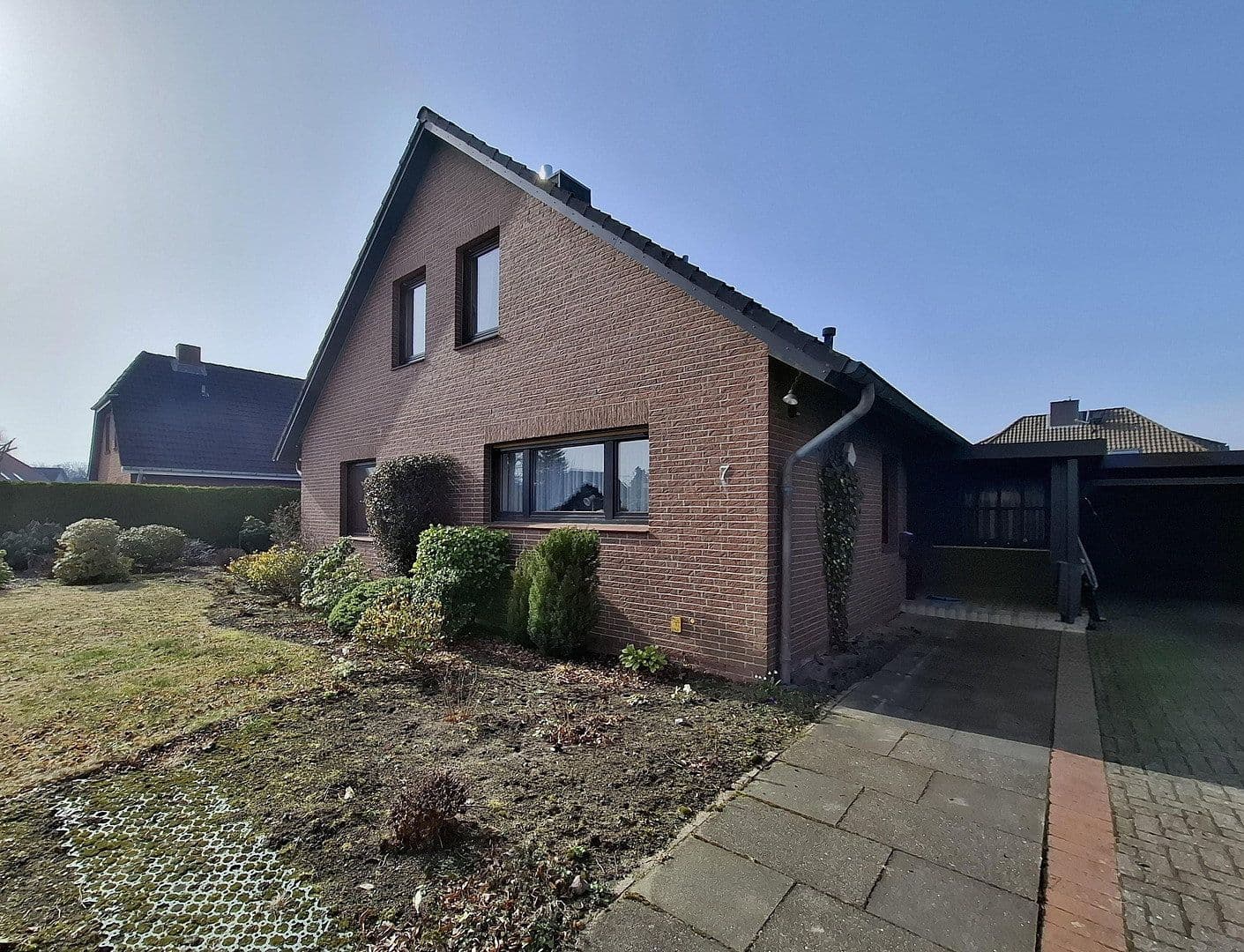 Prodej domu 127 m², pozemek 865 m², Hammah, Dolní Sasko Prodej domu 127 m², pozemek 865 m², Hammah, Dolní Sasko