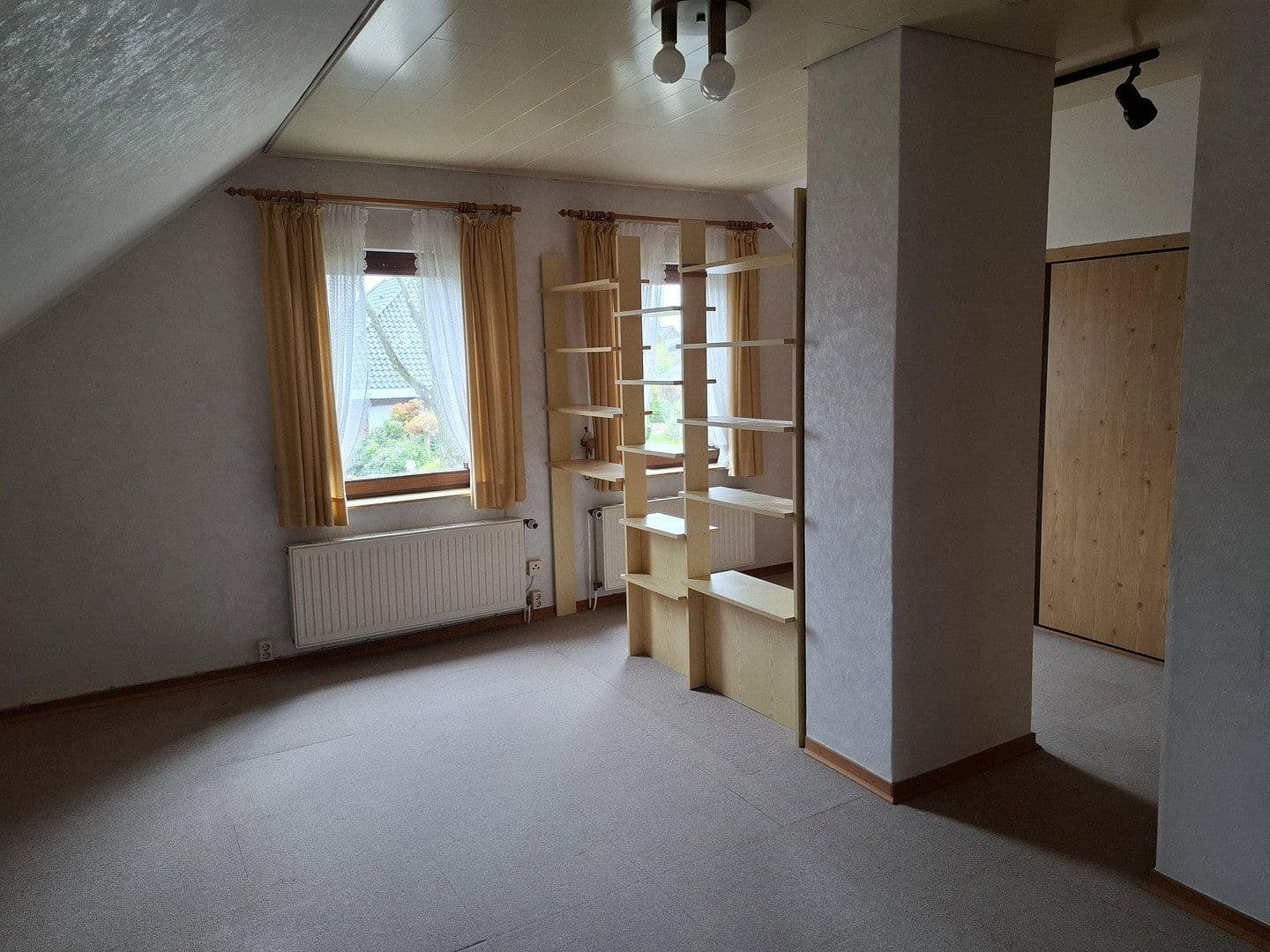 Prodej domu 127 m², pozemek 865 m², Hammah, Dolní Sasko Prodej domu 127 m², pozemek 865 m², Hammah, Dolní Sasko