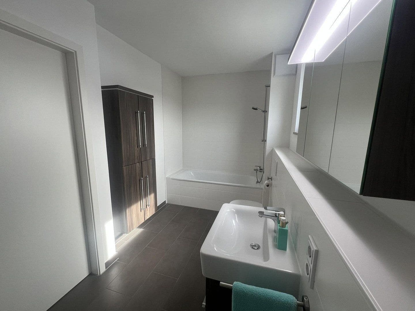 Prodej bytu 2+1 70 m², Olching, Bavorsko Prodej bytu 2+1 70 m², Olching, Bavorsko